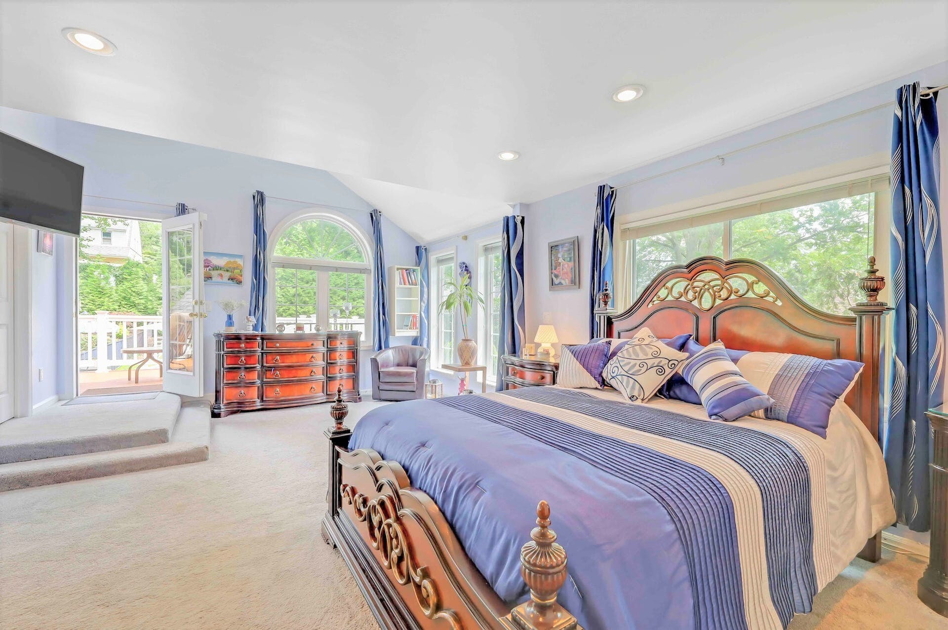 111 Erledon Road