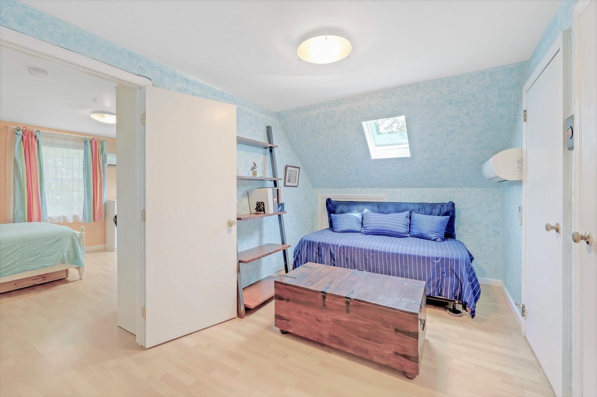 111 Erledon Road