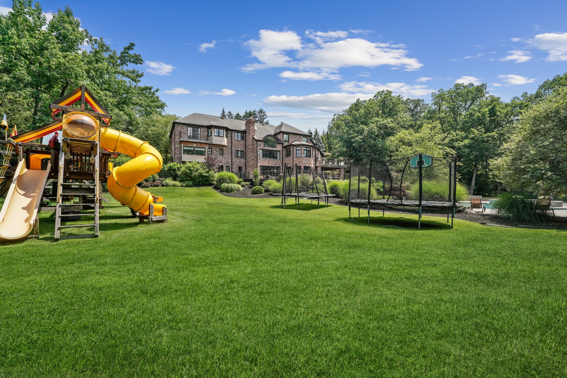 10 Cassandra Drive 
