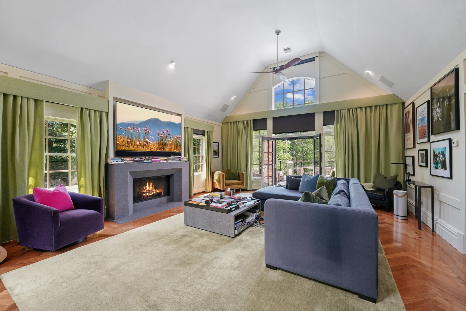 10 Cassandra Drive 