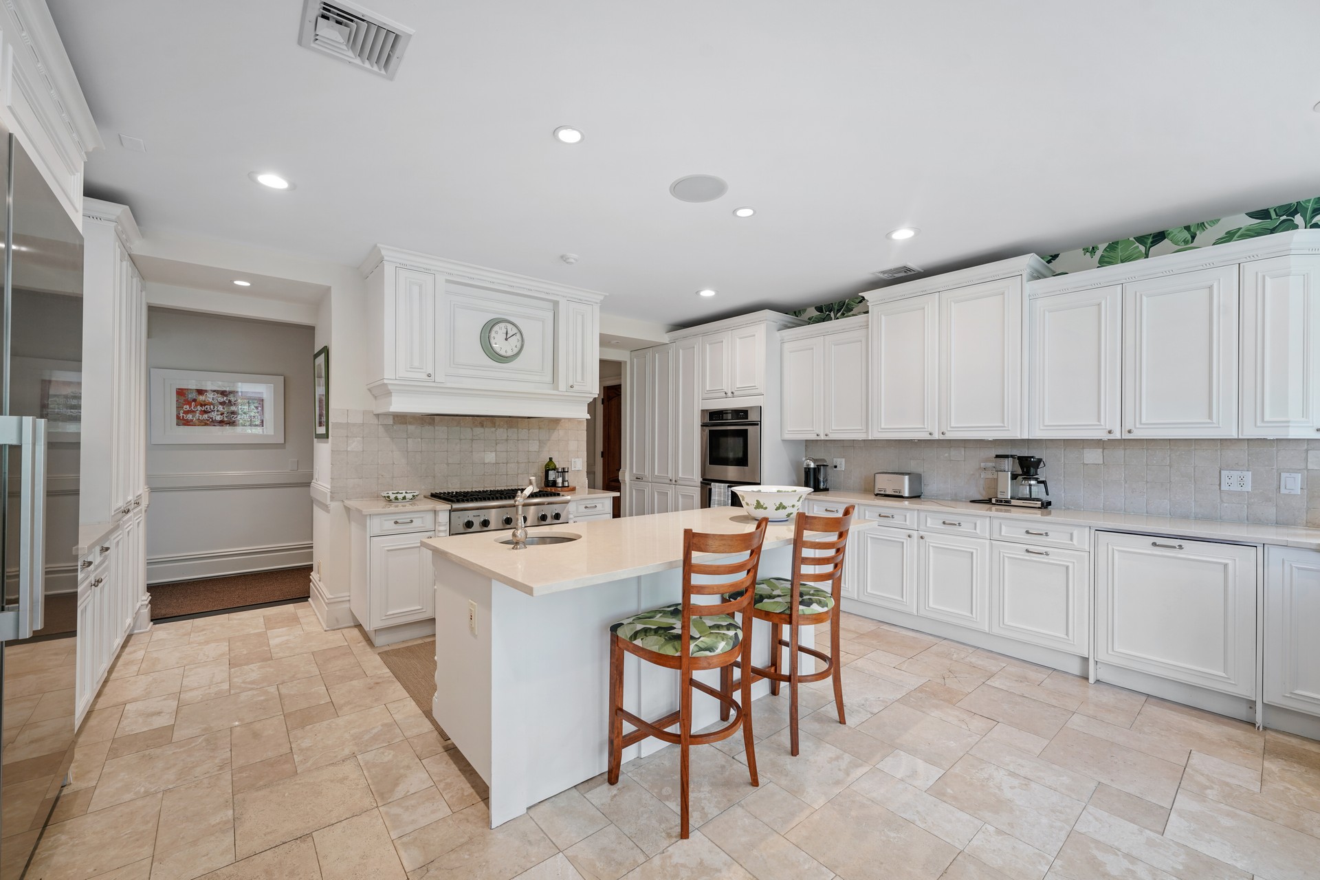 10 Cassandra Drive 
