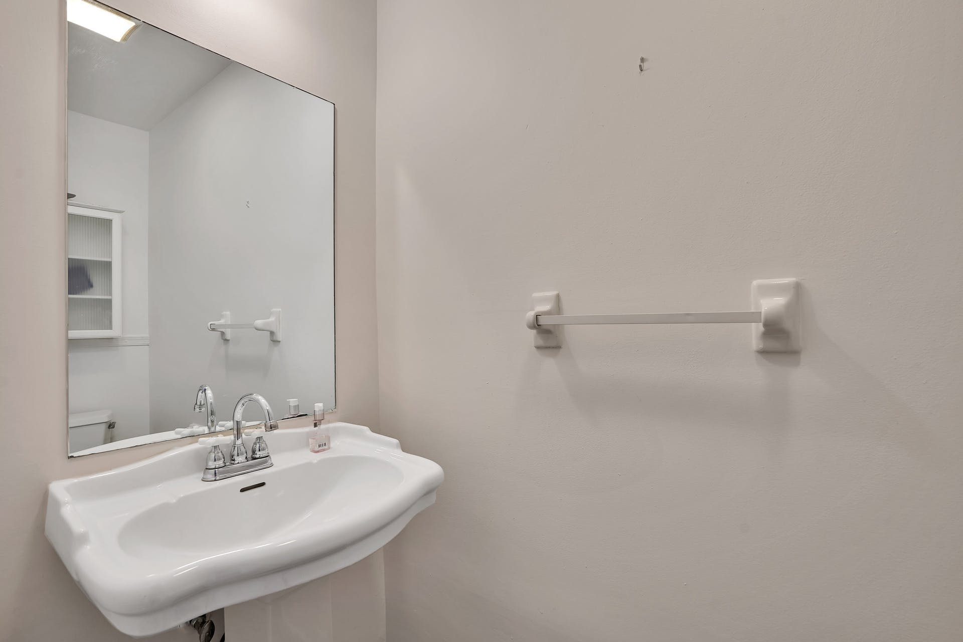 100 E. Shearwater Court, #21 
