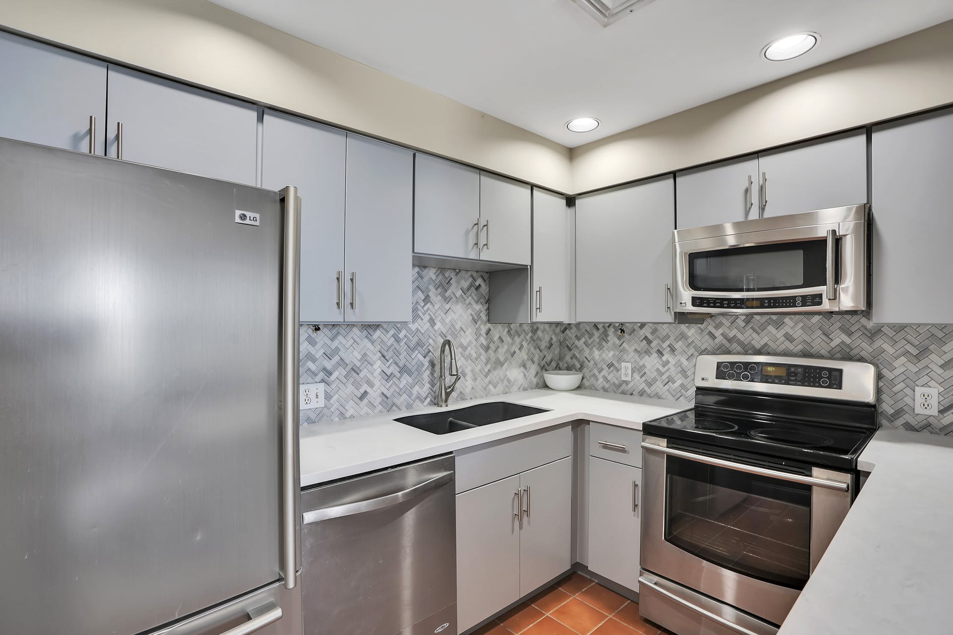 100 E. Shearwater Court, #21 