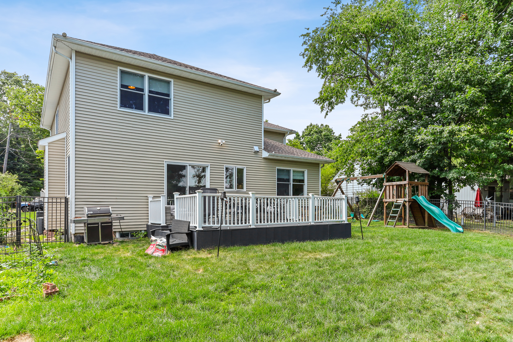 260 Herbert Place