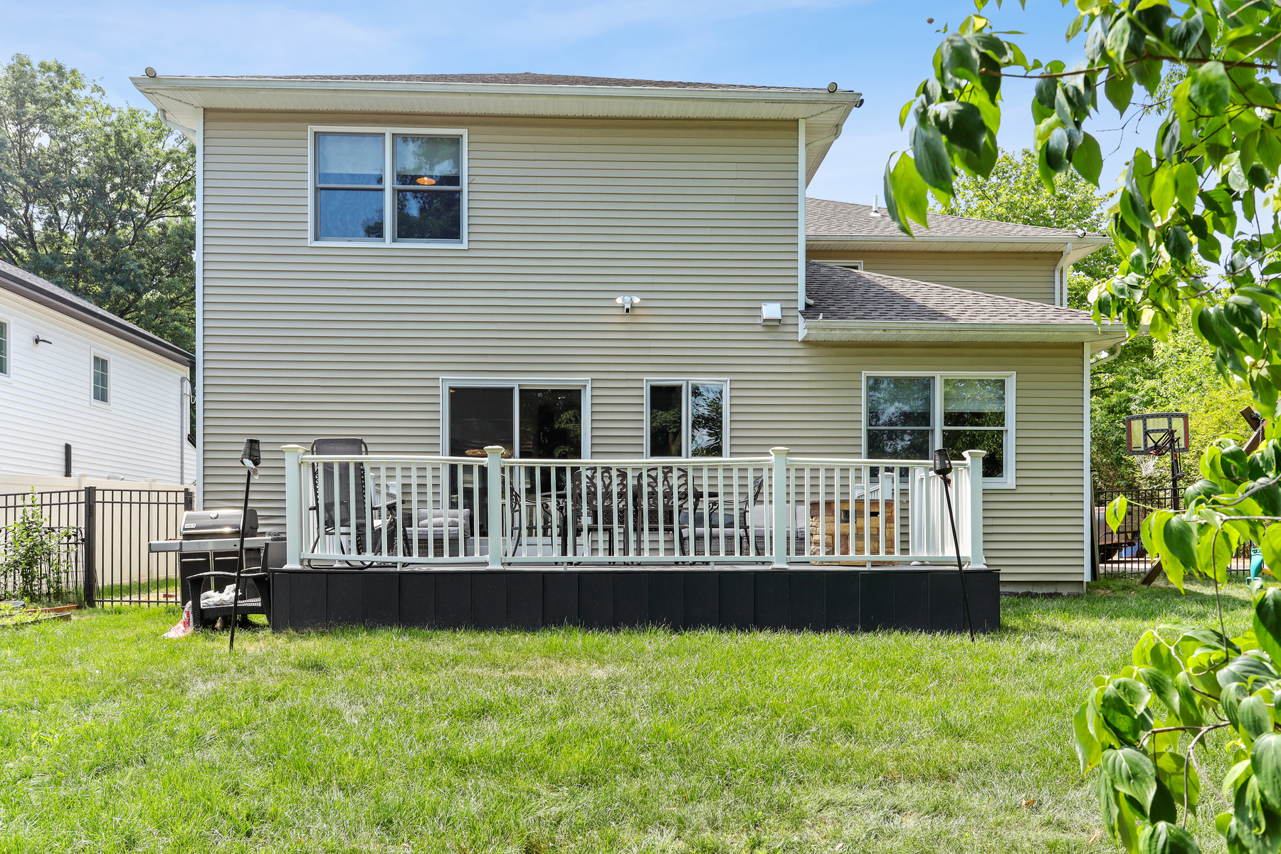 260 Herbert Place