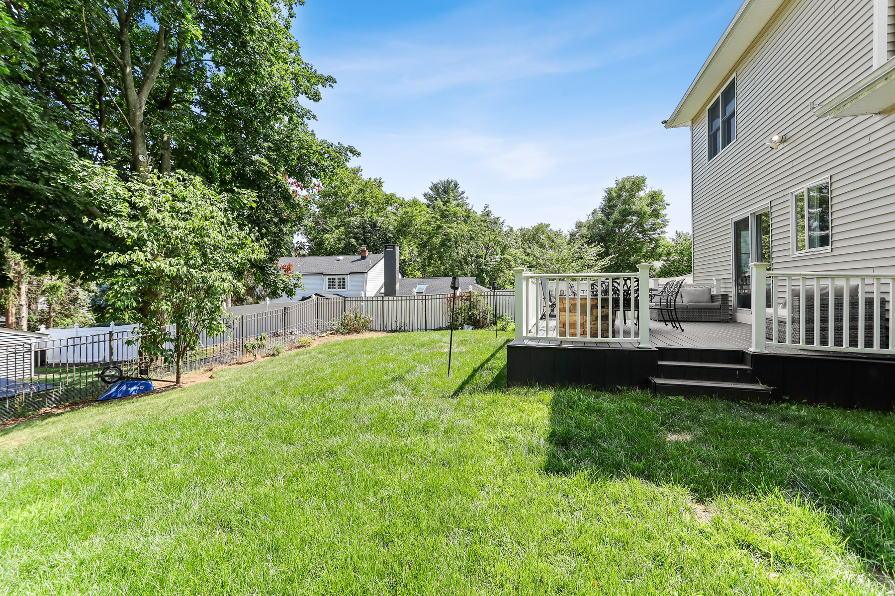 260 Herbert Place