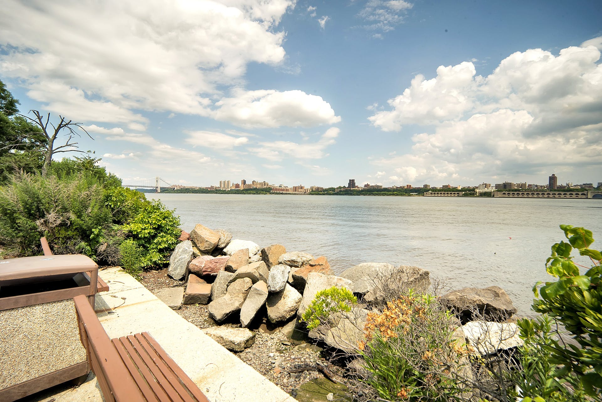 1055 River Road, #910 