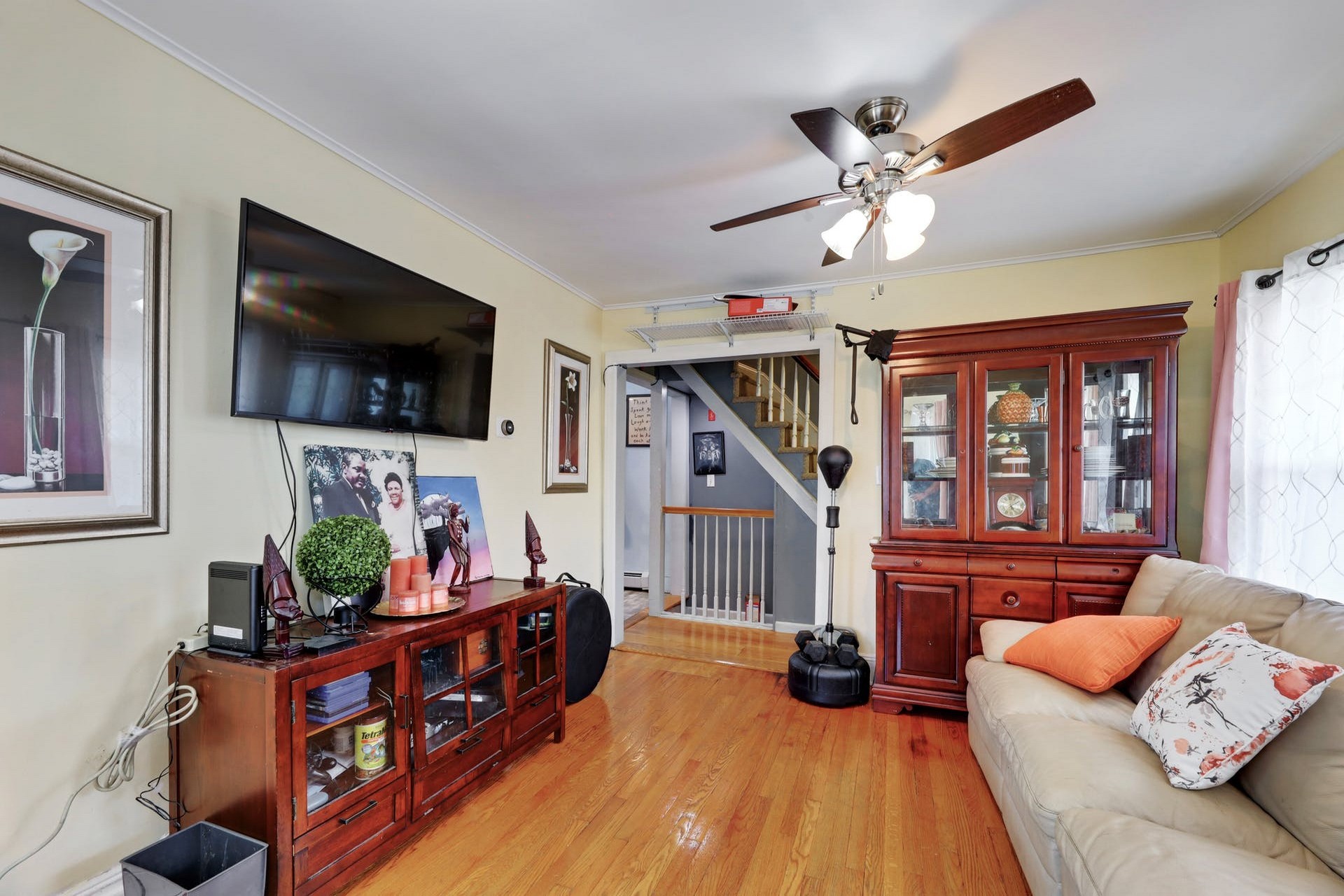 1106 Tuxedo Square