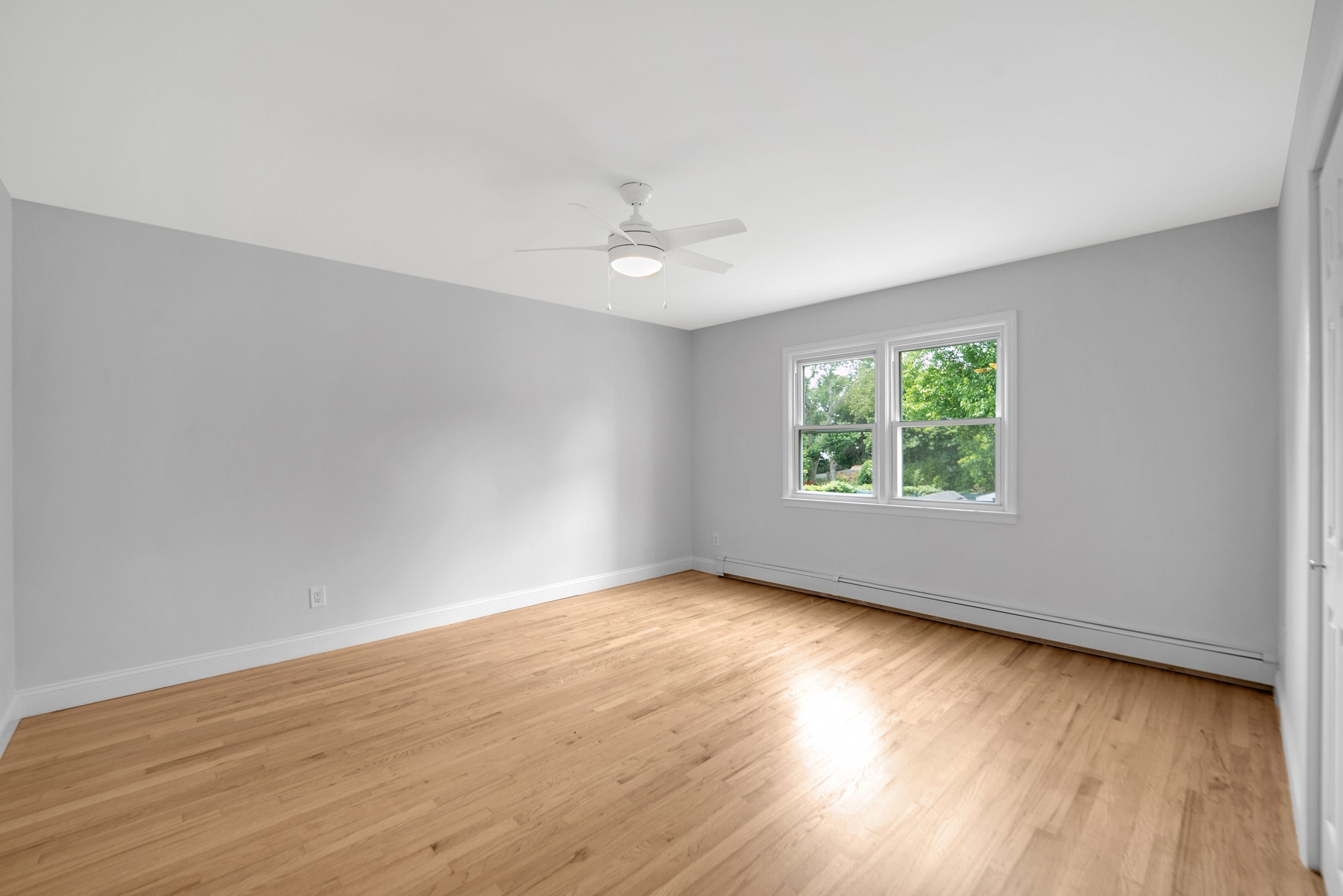 320 Leonia Avenue