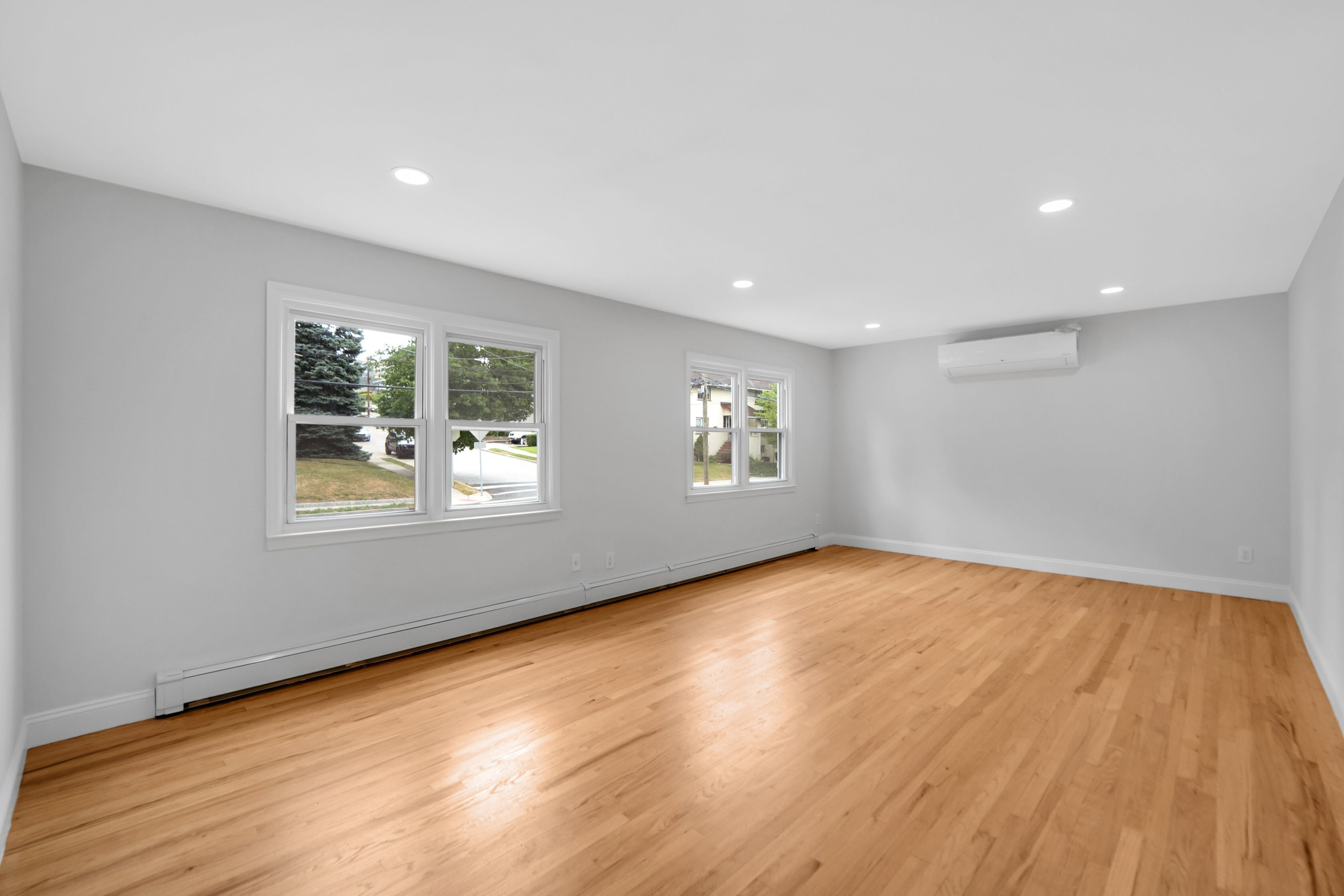 320 Leonia Avenue