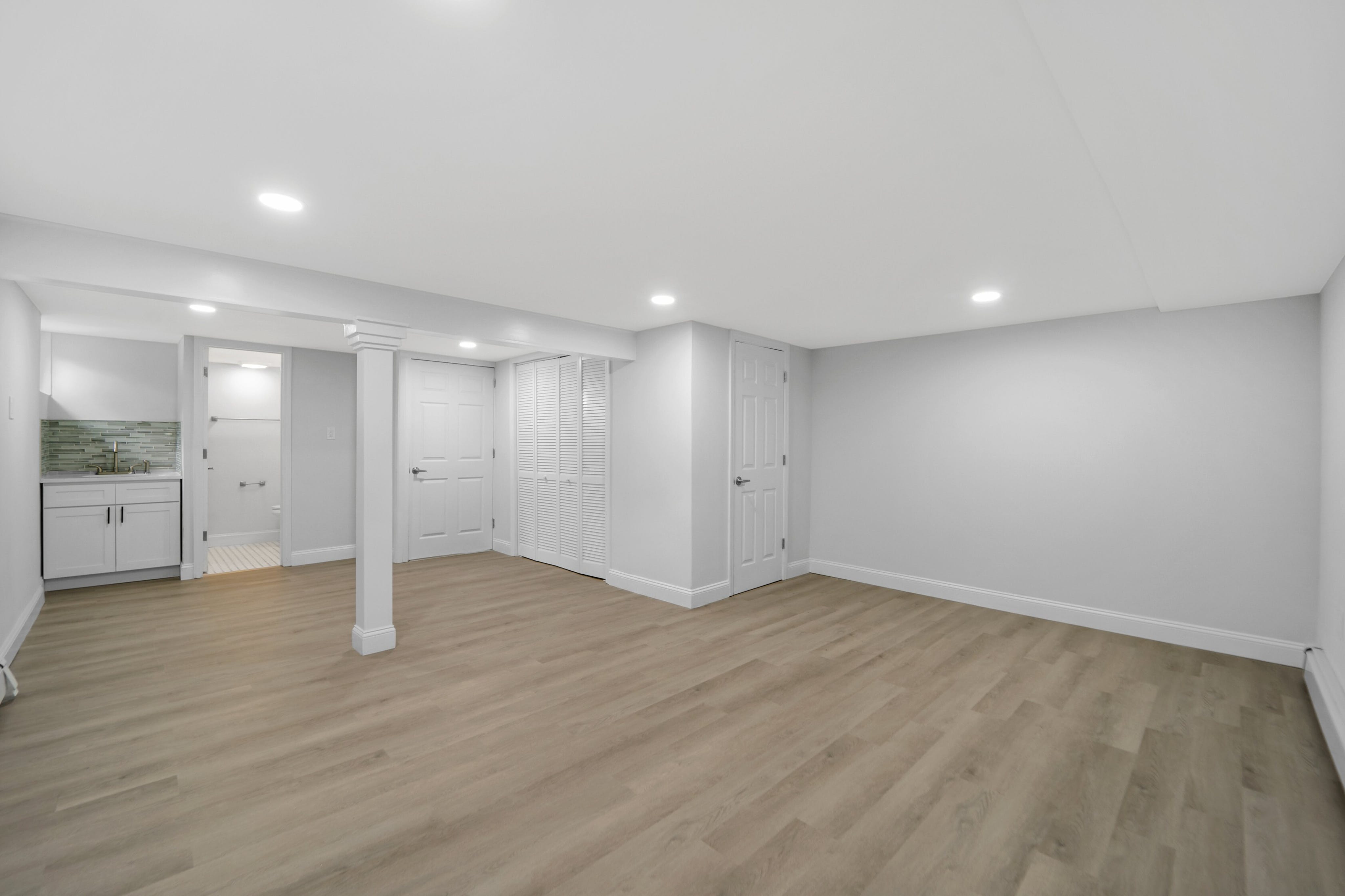 320 Leonia Avenue