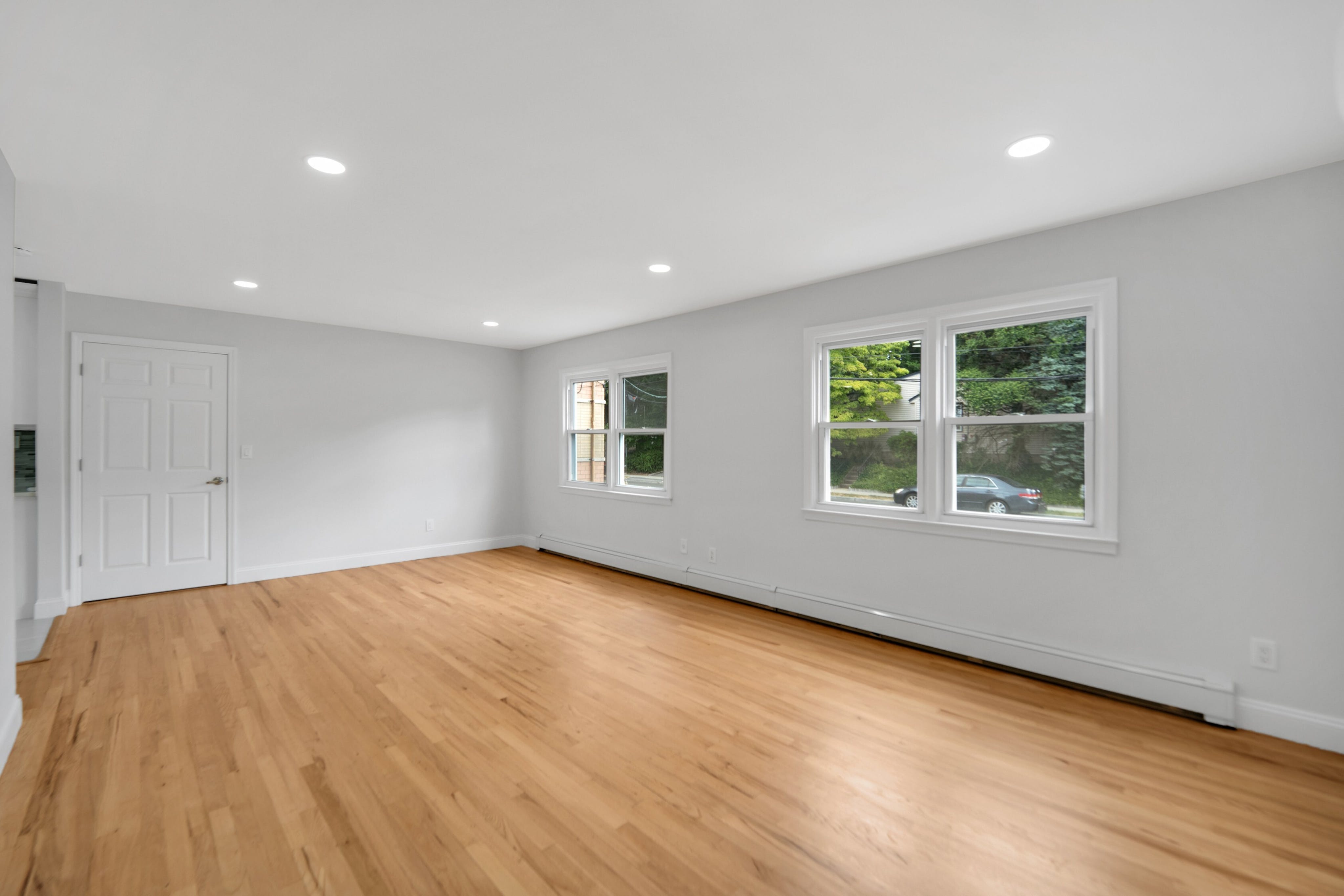 320 Leonia Avenue