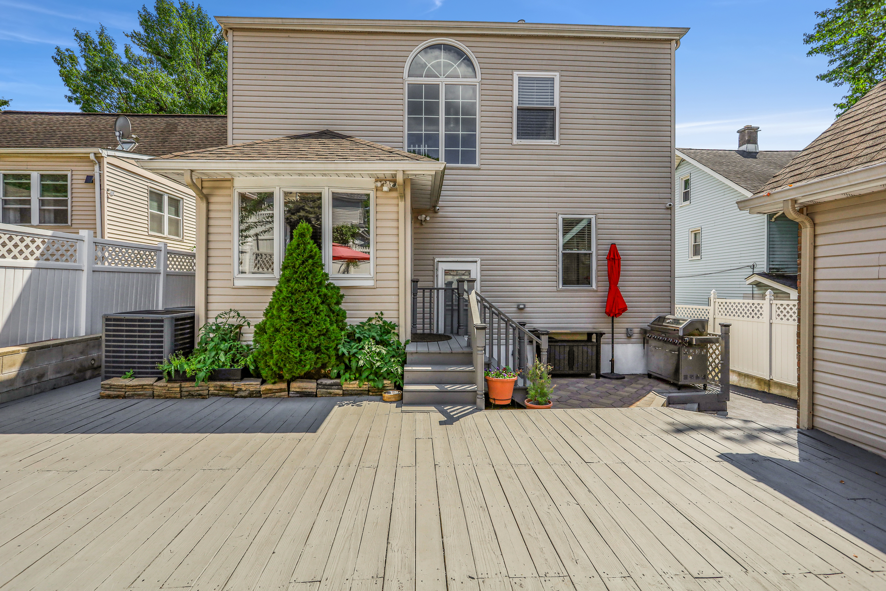 51 Fairview Avenue