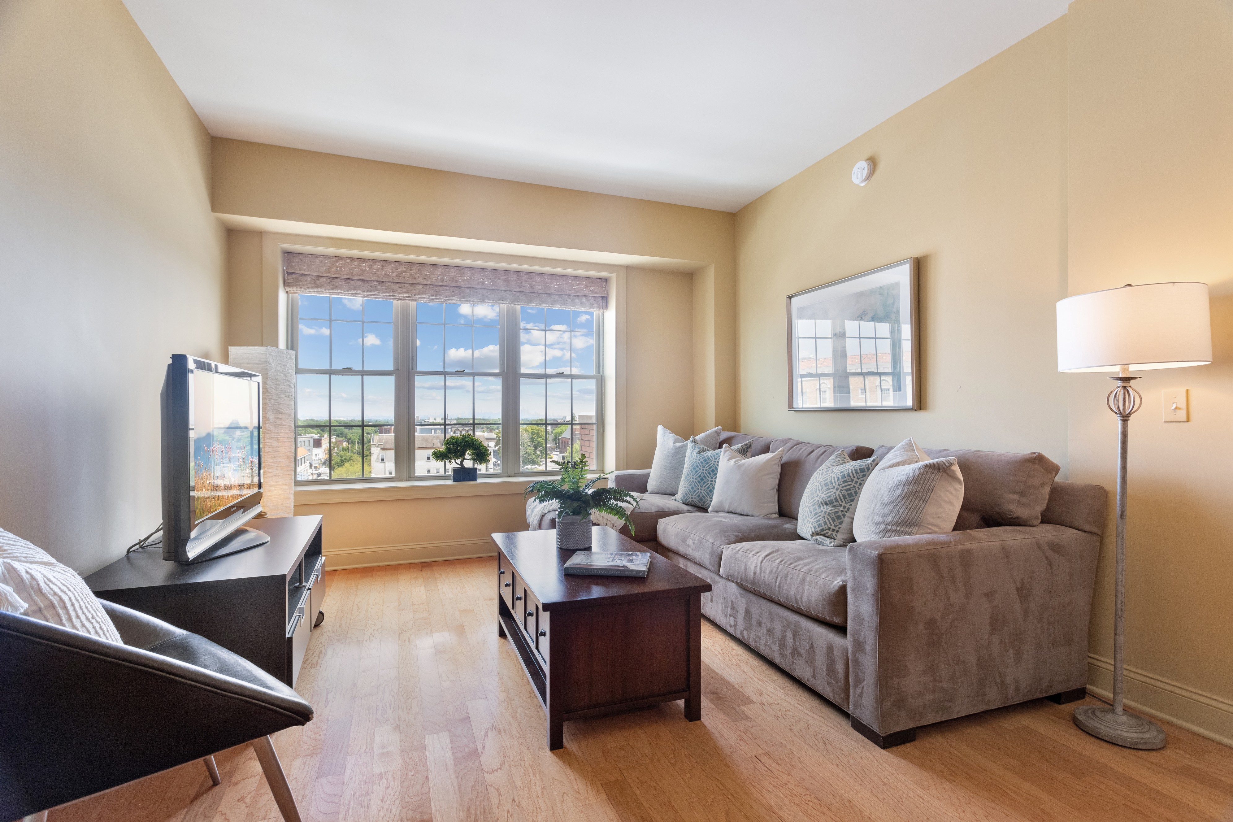 48 South Park Street, #614 