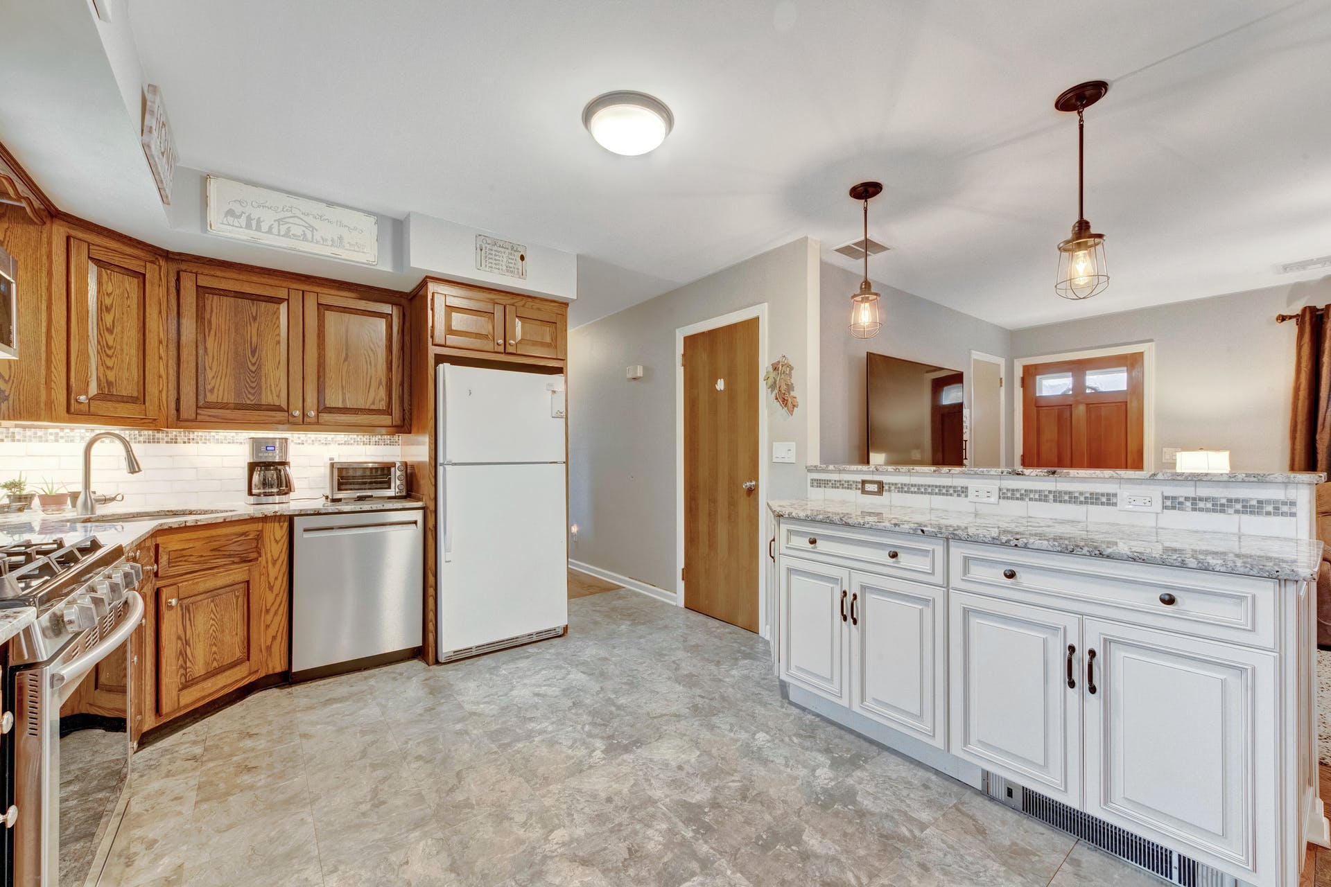 53 Minnehaha Boulevard