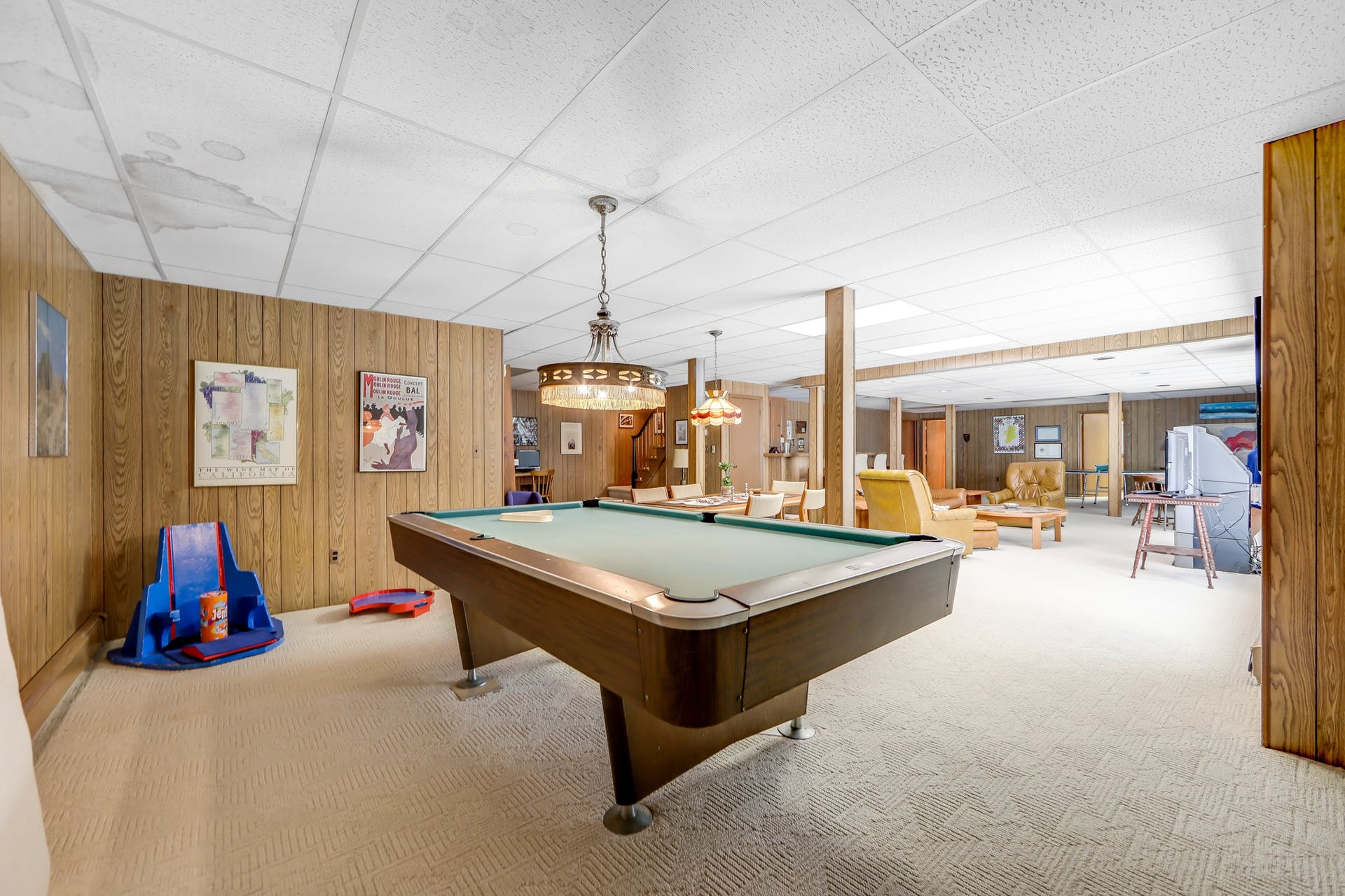 312 Feather Lane