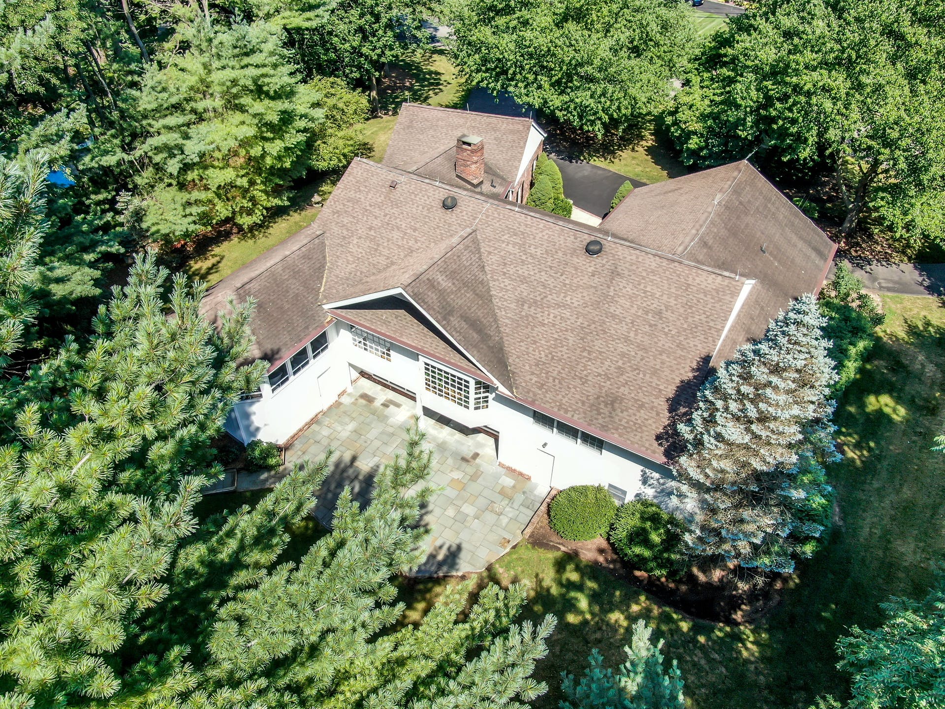 312 Feather Lane
