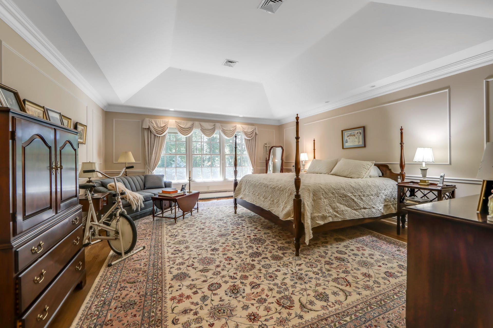 312 Feather Lane
