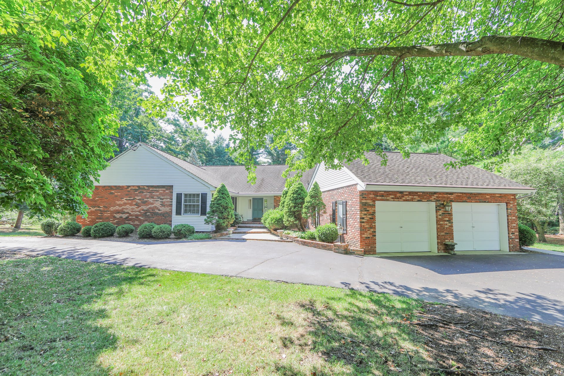 312 Feather Lane