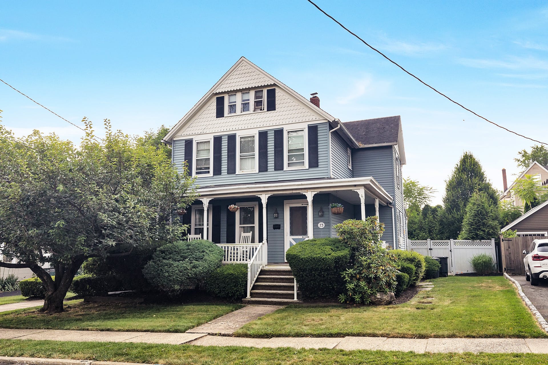 73 Gates Avenue