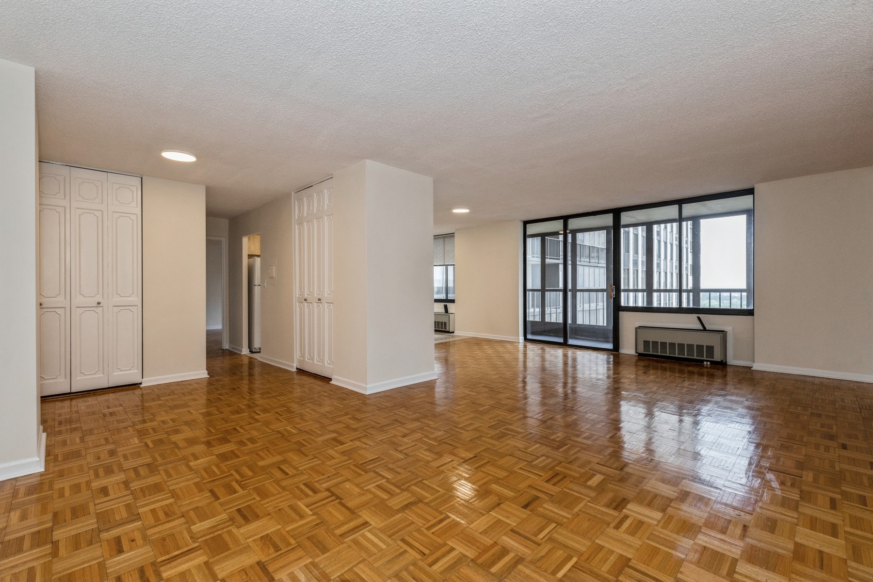 300 Winston Drive, #1907