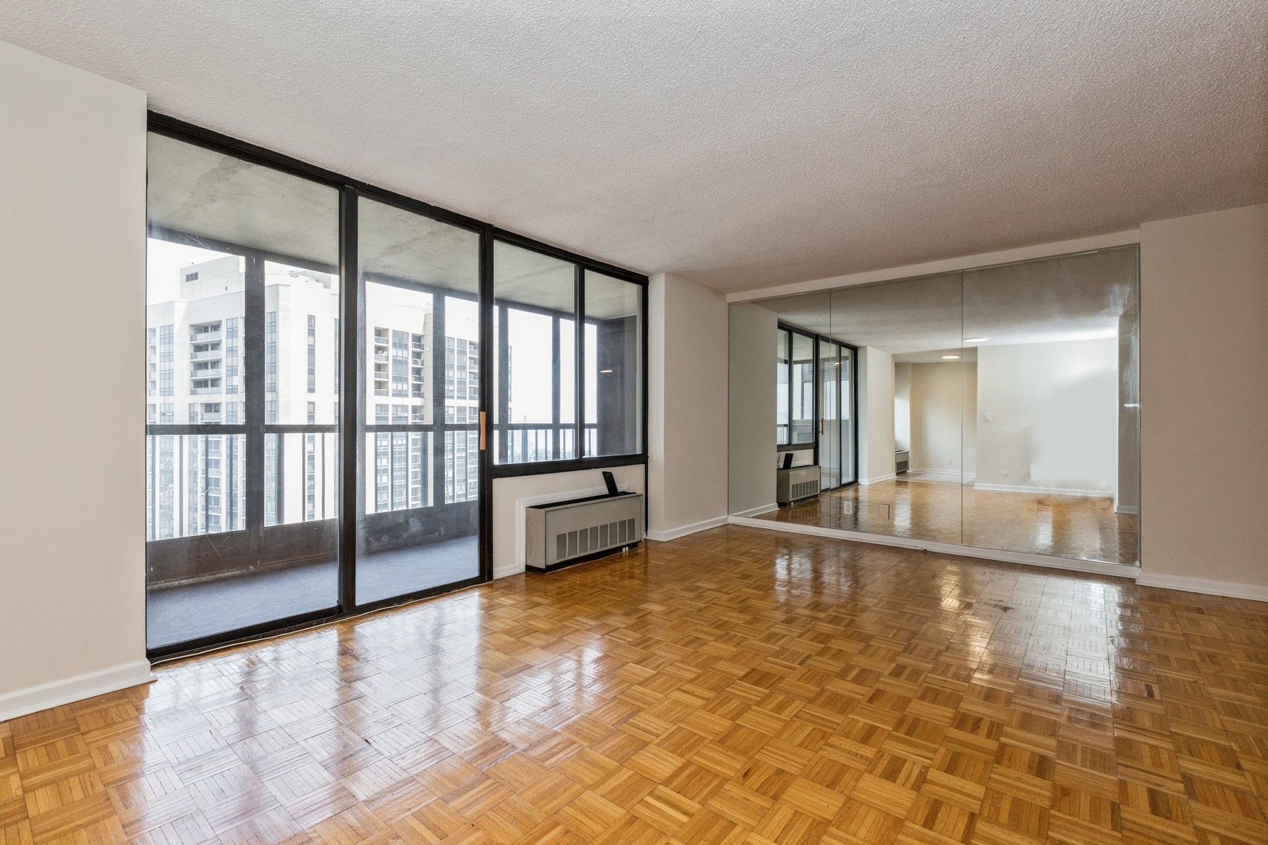 300 Winston Drive, #1907