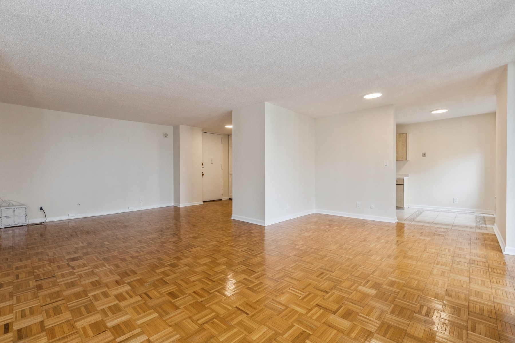 300 Winston Drive, #1907