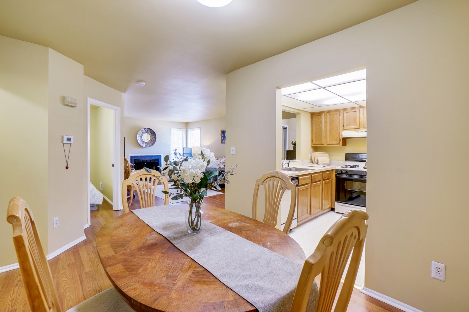 602 Deepdale Court, #7 