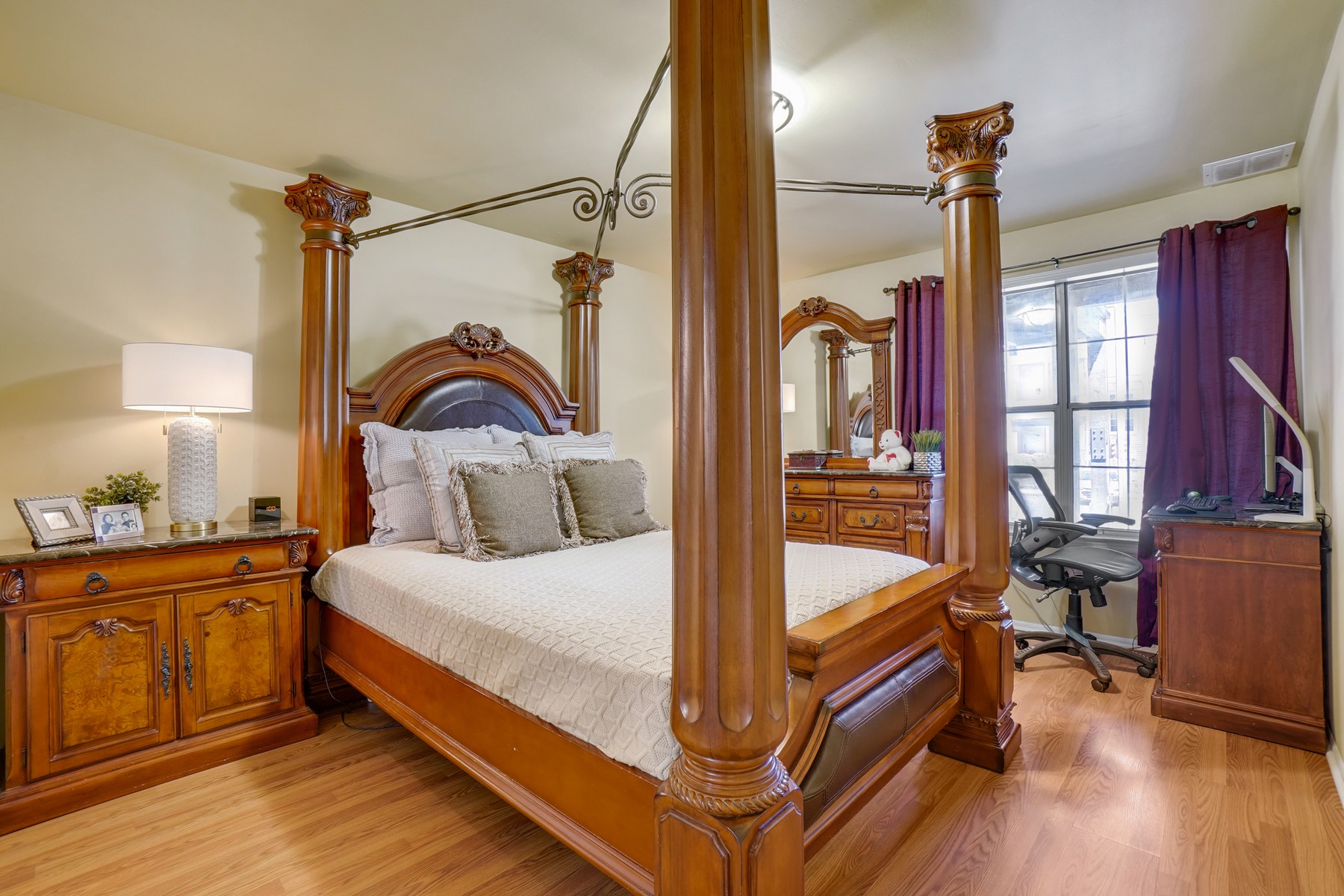 602 Deepdale Court, #7 