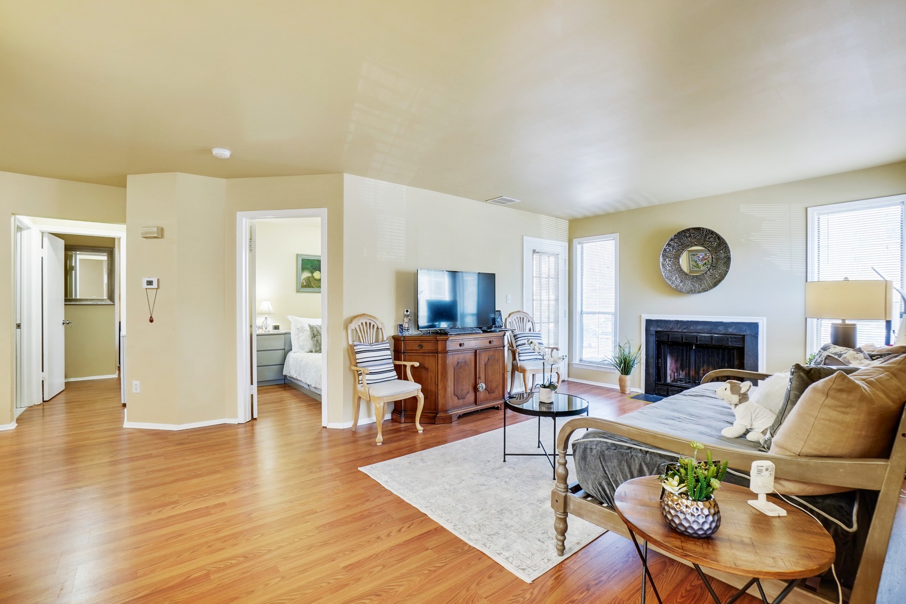 602 Deepdale Court, #7 