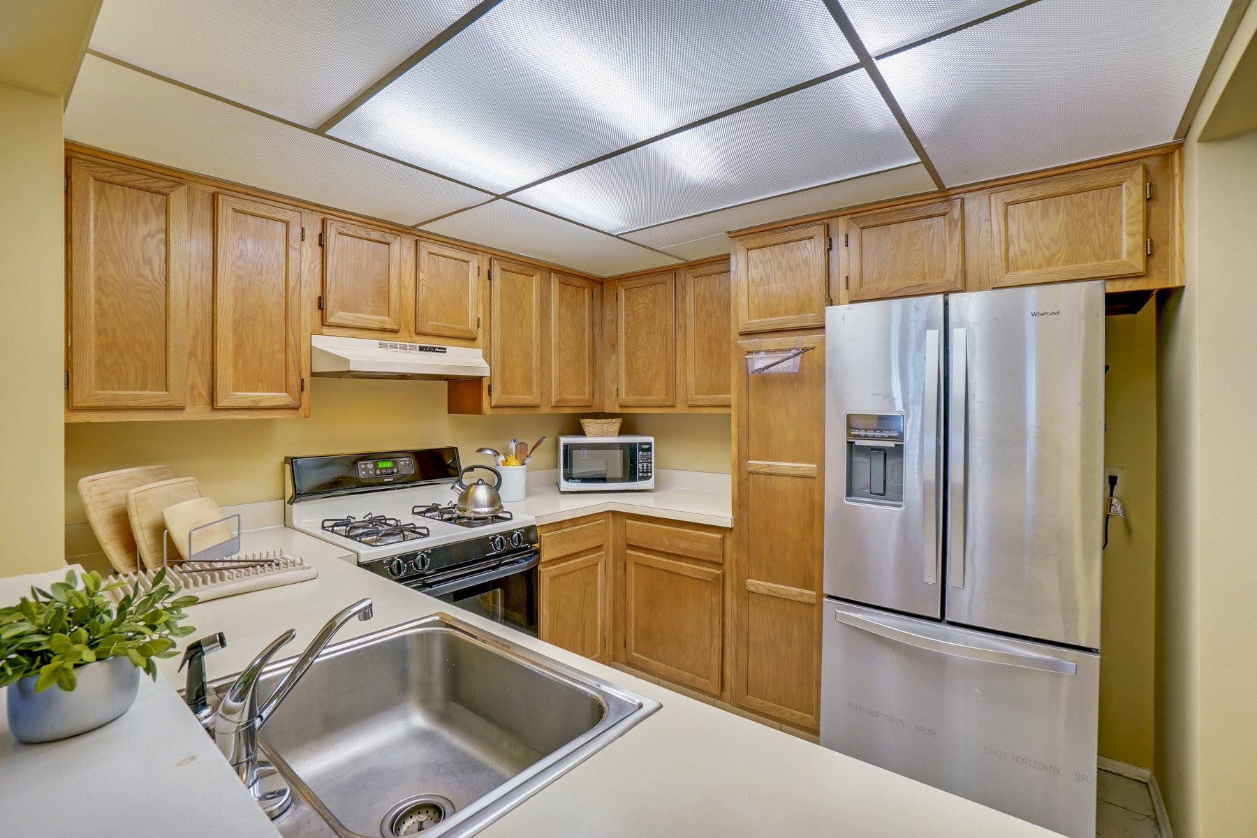 602 Deepdale Court, #7 