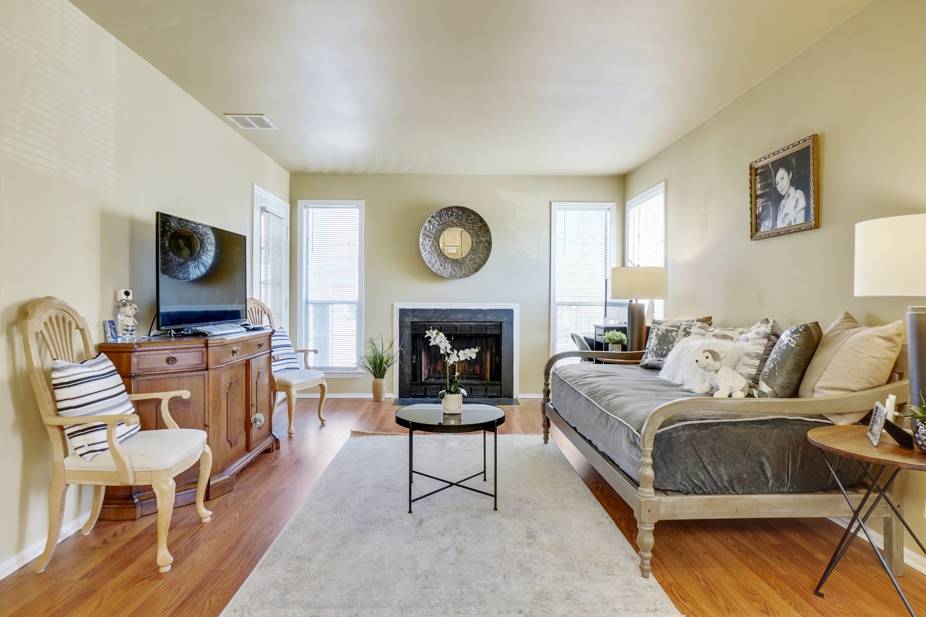 602 Deepdale Court, #7 
