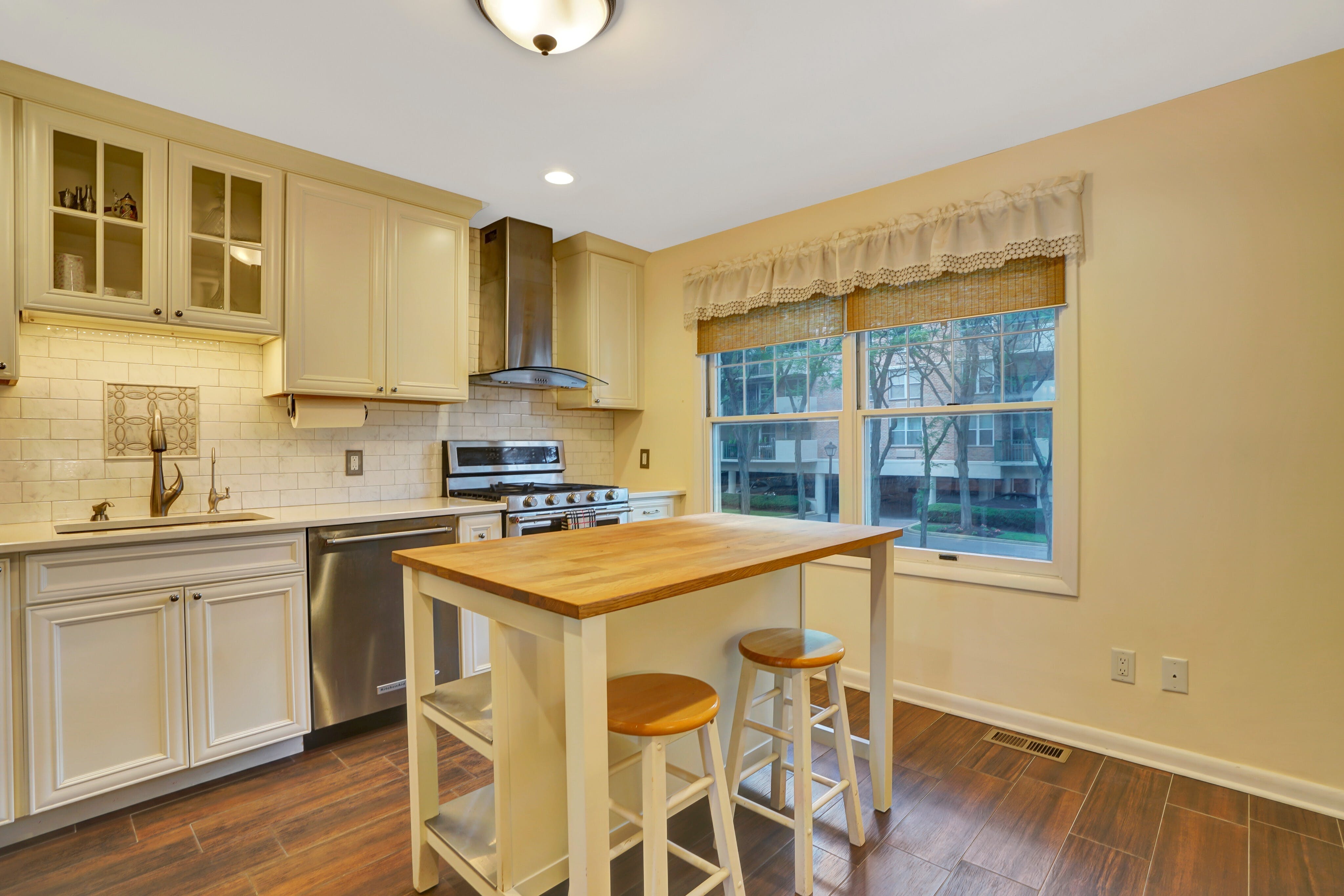 21 Grand Cove Way, #C-21