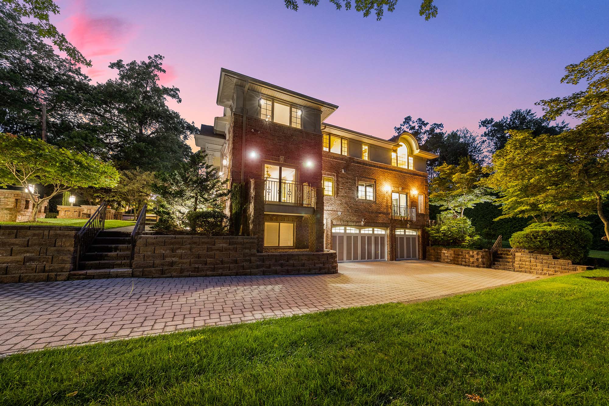 32 Lenox Avenue