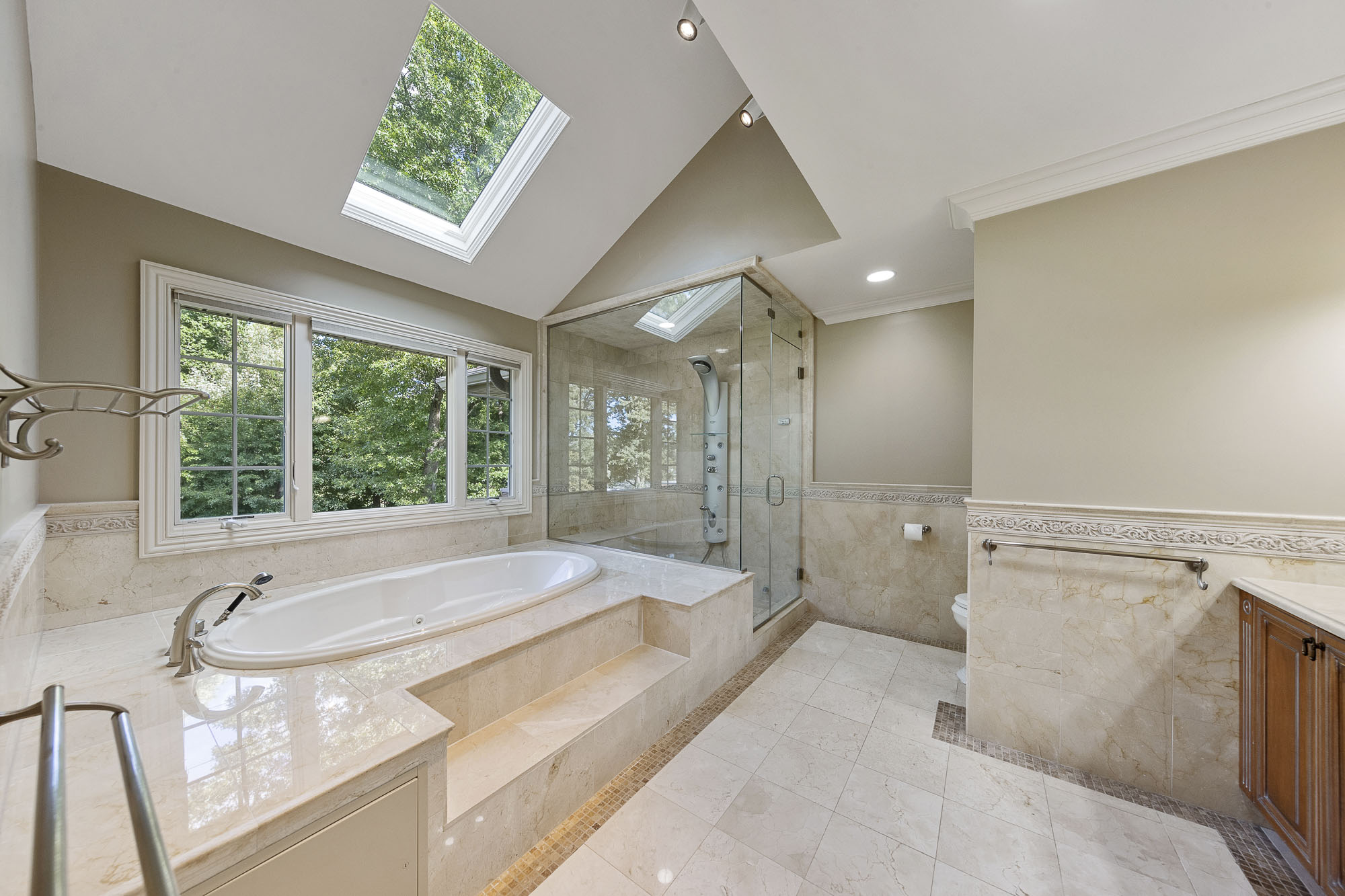 32 Lenox Avenue
