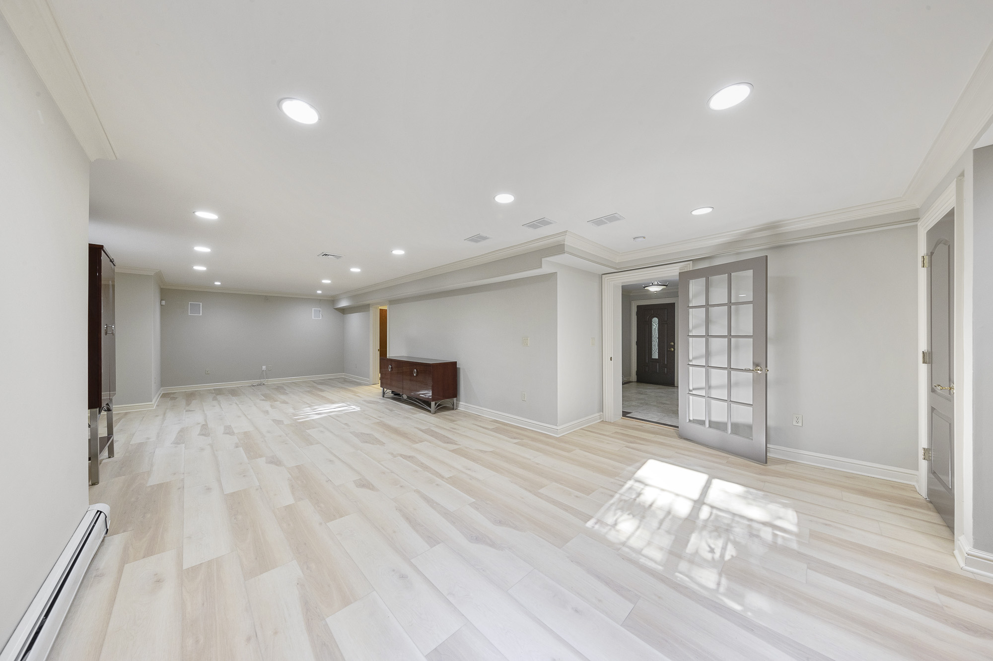 32 Lenox Avenue