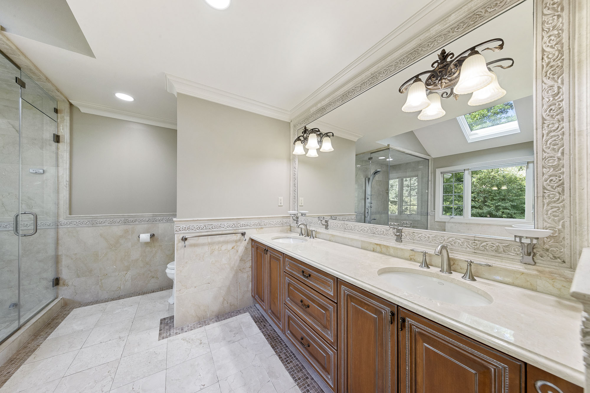 32 Lenox Avenue