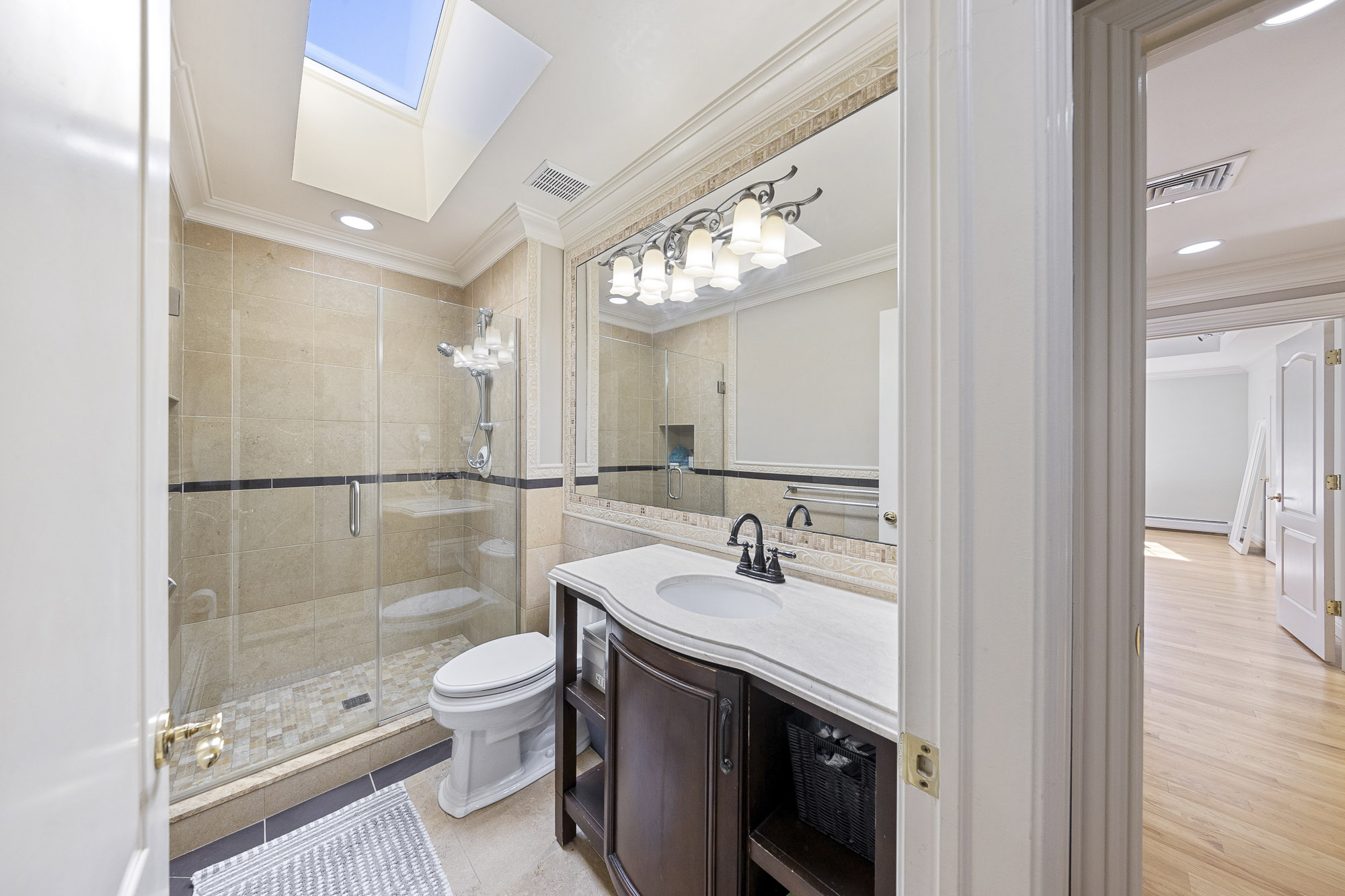 32 Lenox Avenue