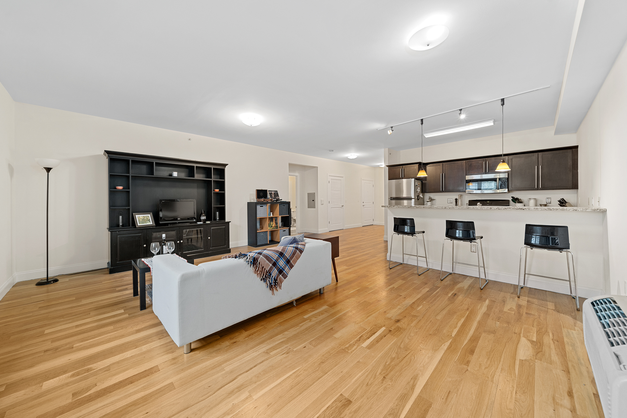 5501 Hudson Avenue, #203 