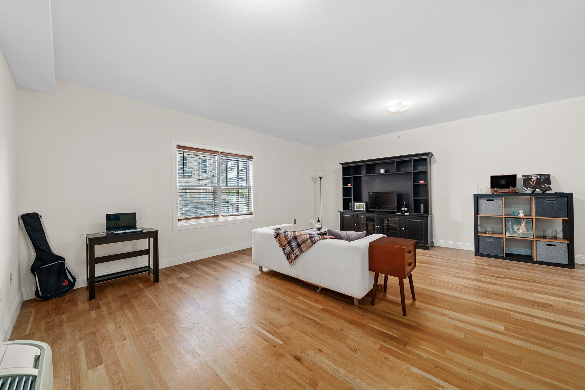 5501 Hudson Avenue, #203 