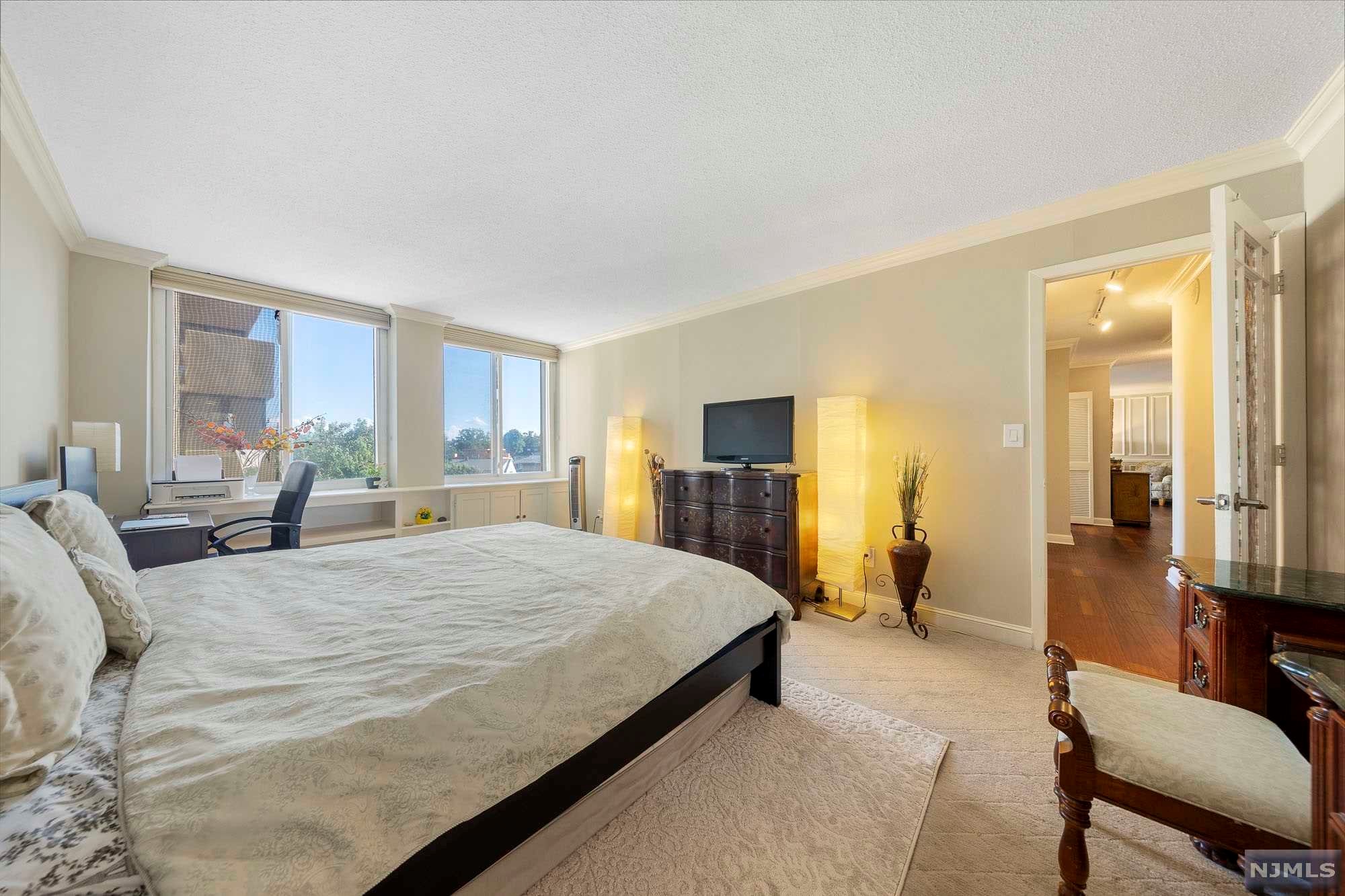 200 Winston Drive, #218 
