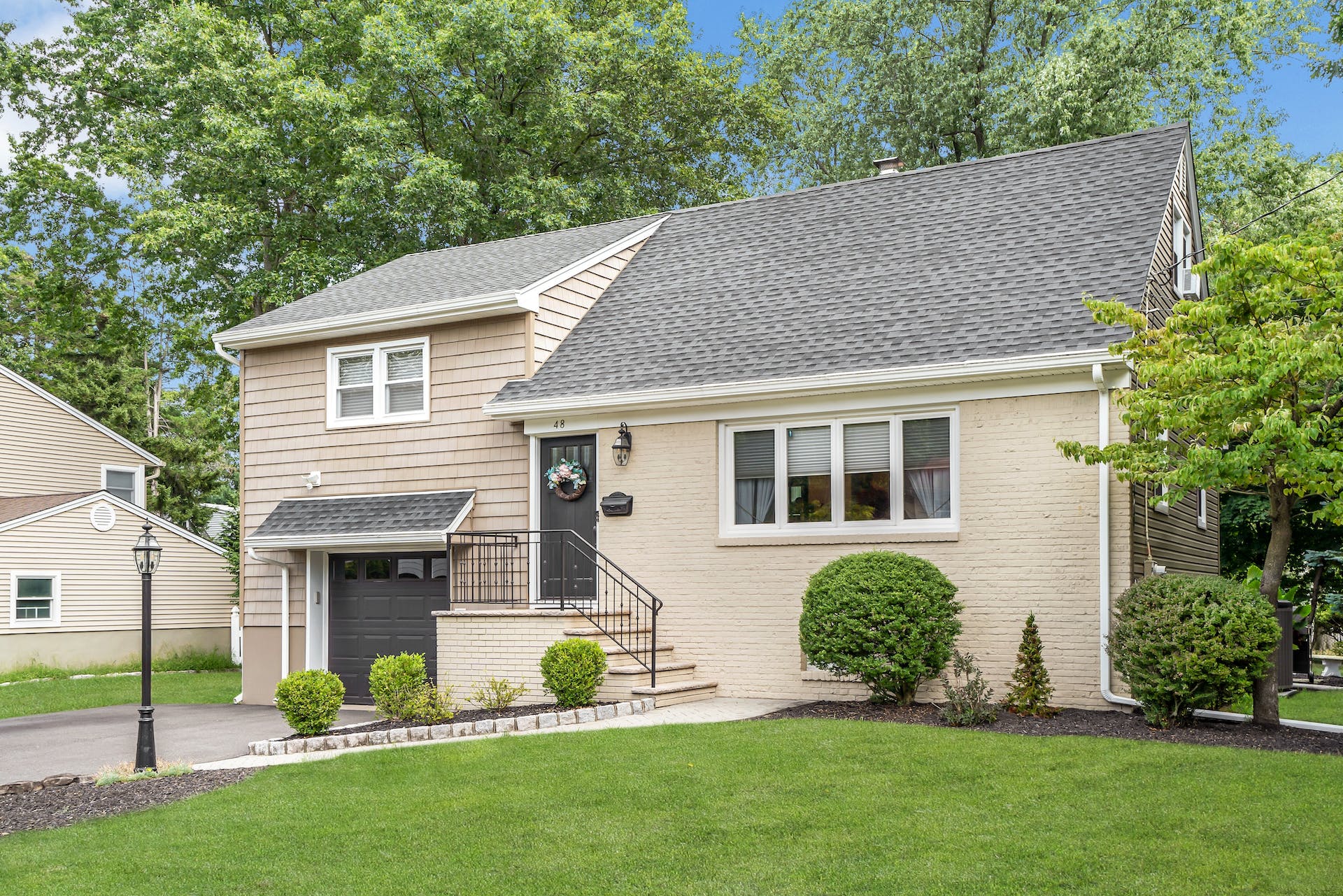 48 Brookside Avenue