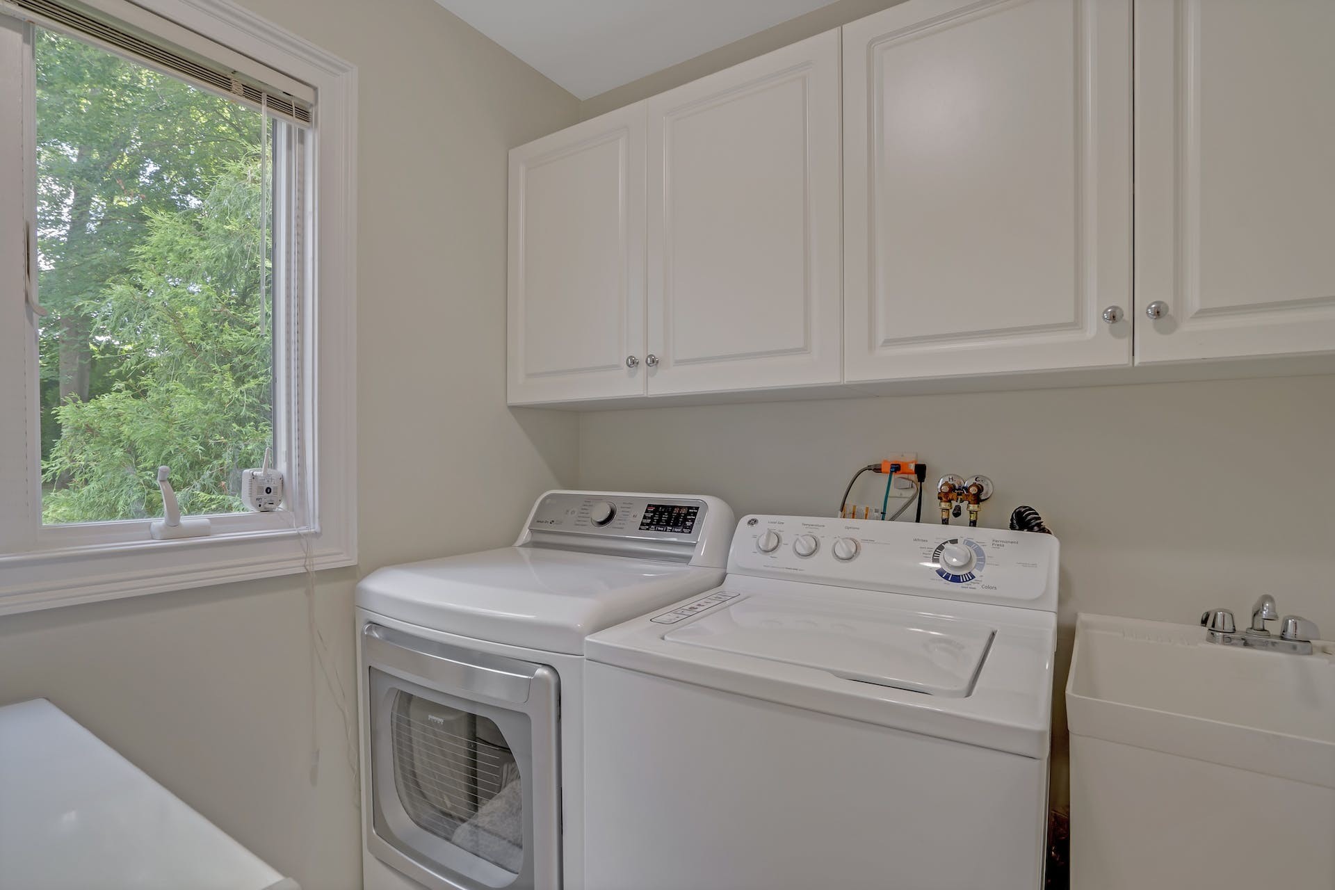 6 Maple Avenue