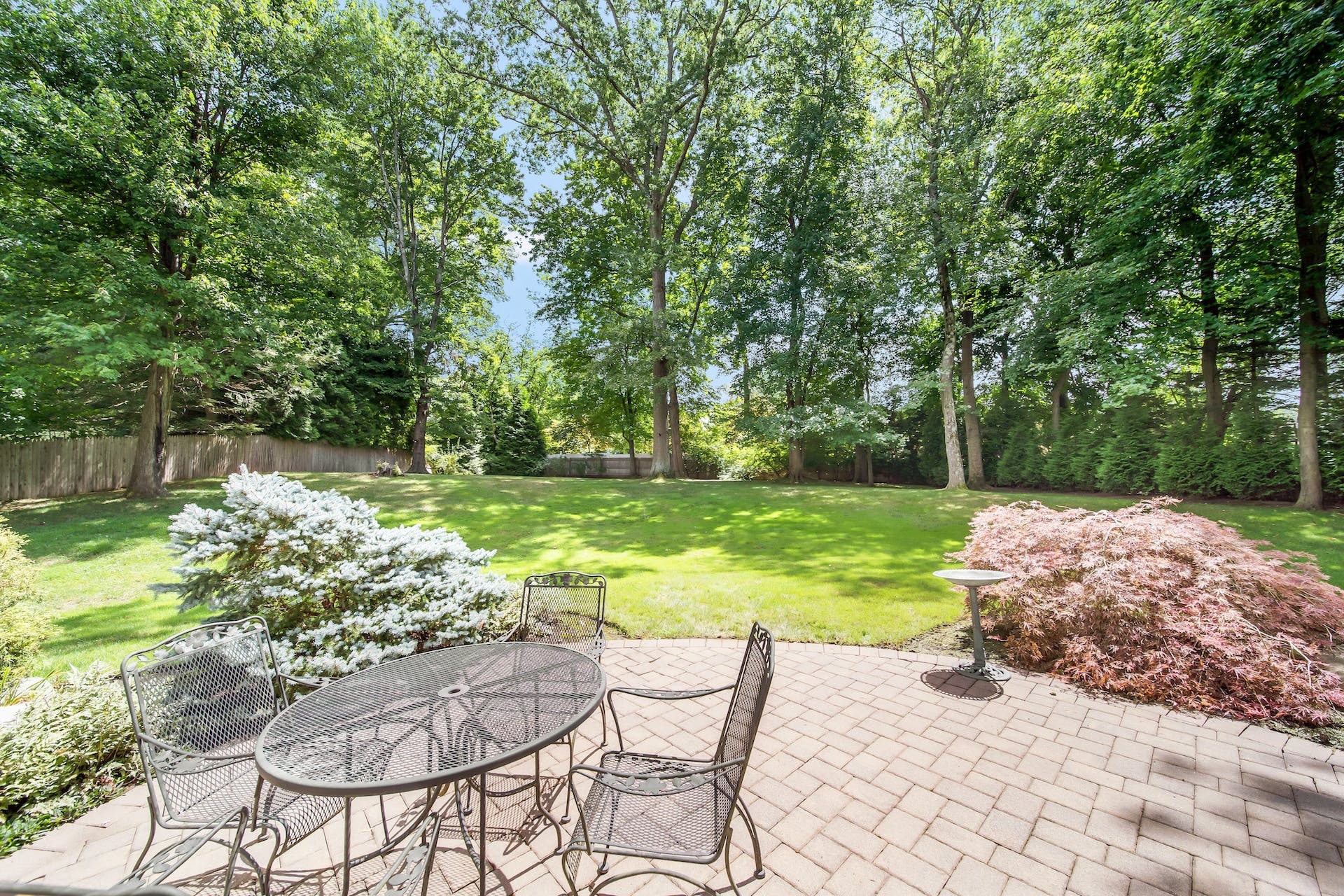 6 Maple Avenue