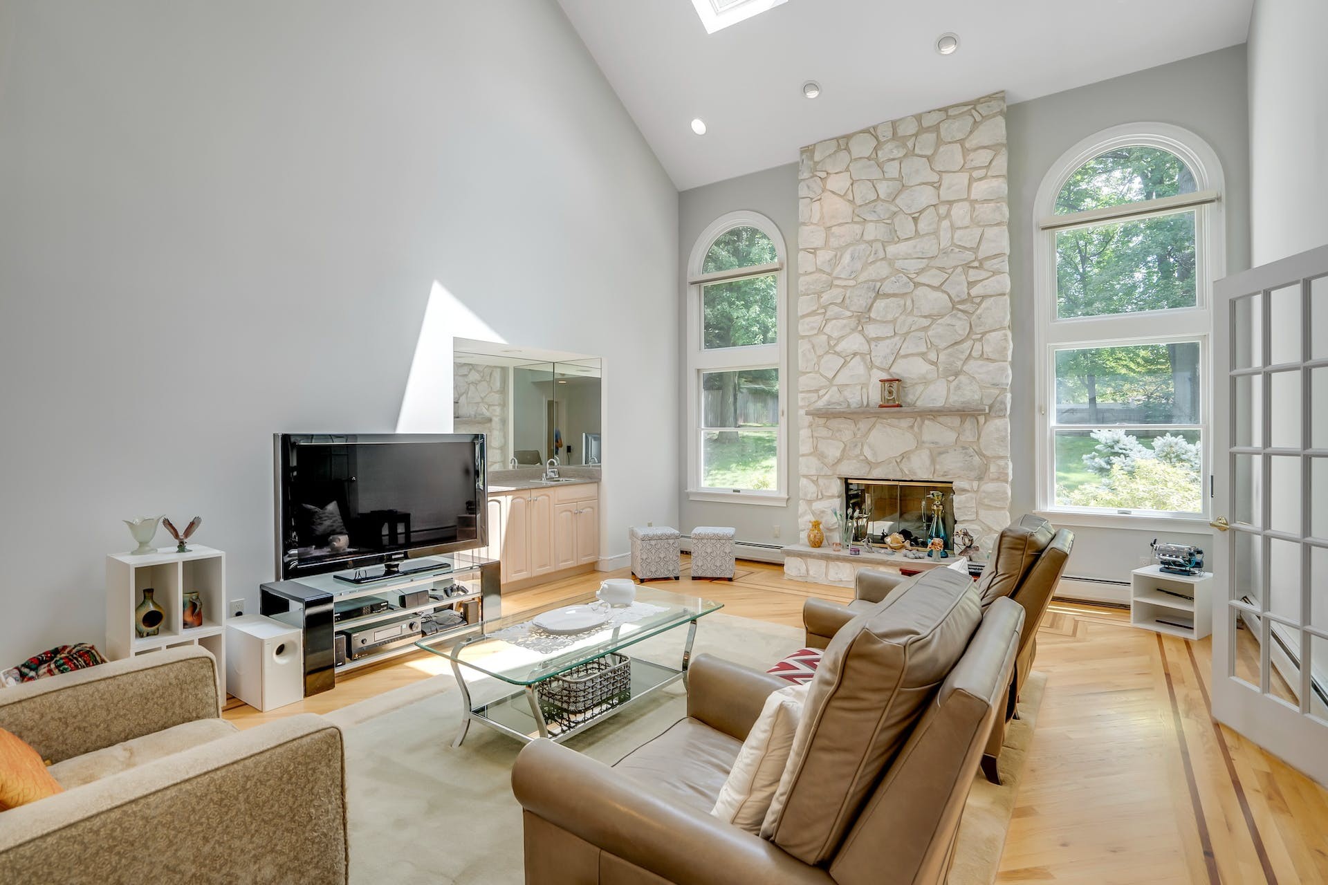 6 Maple Avenue