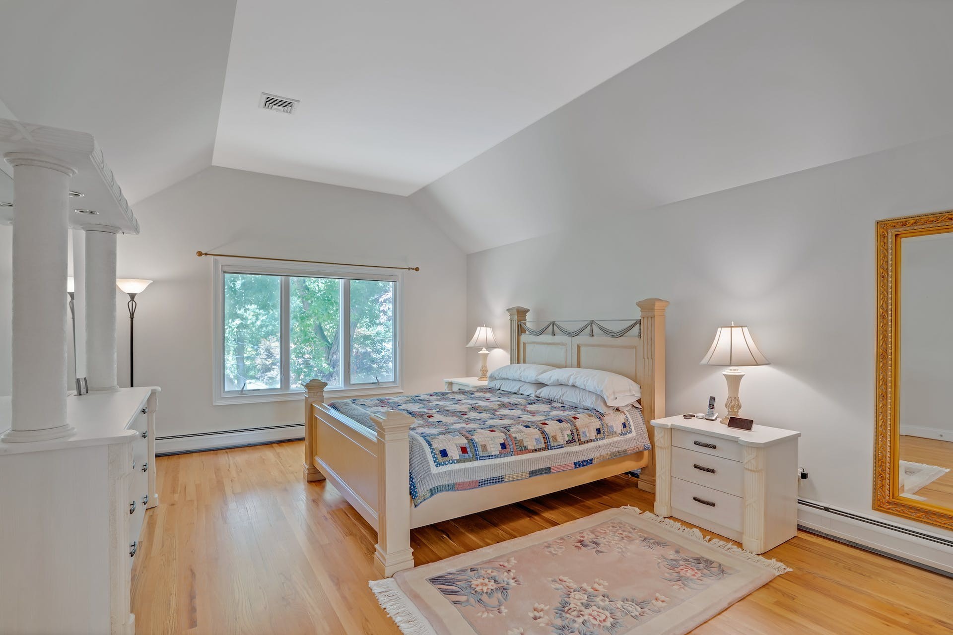 6 Maple Avenue