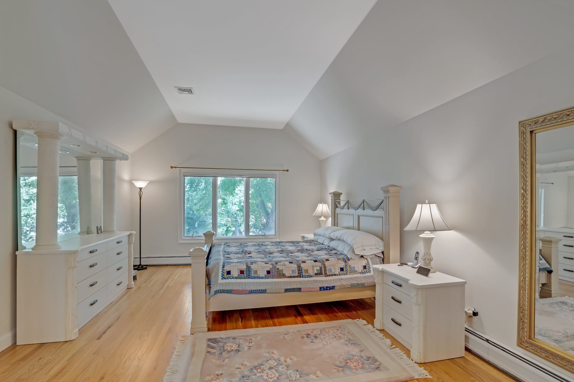 6 Maple Avenue