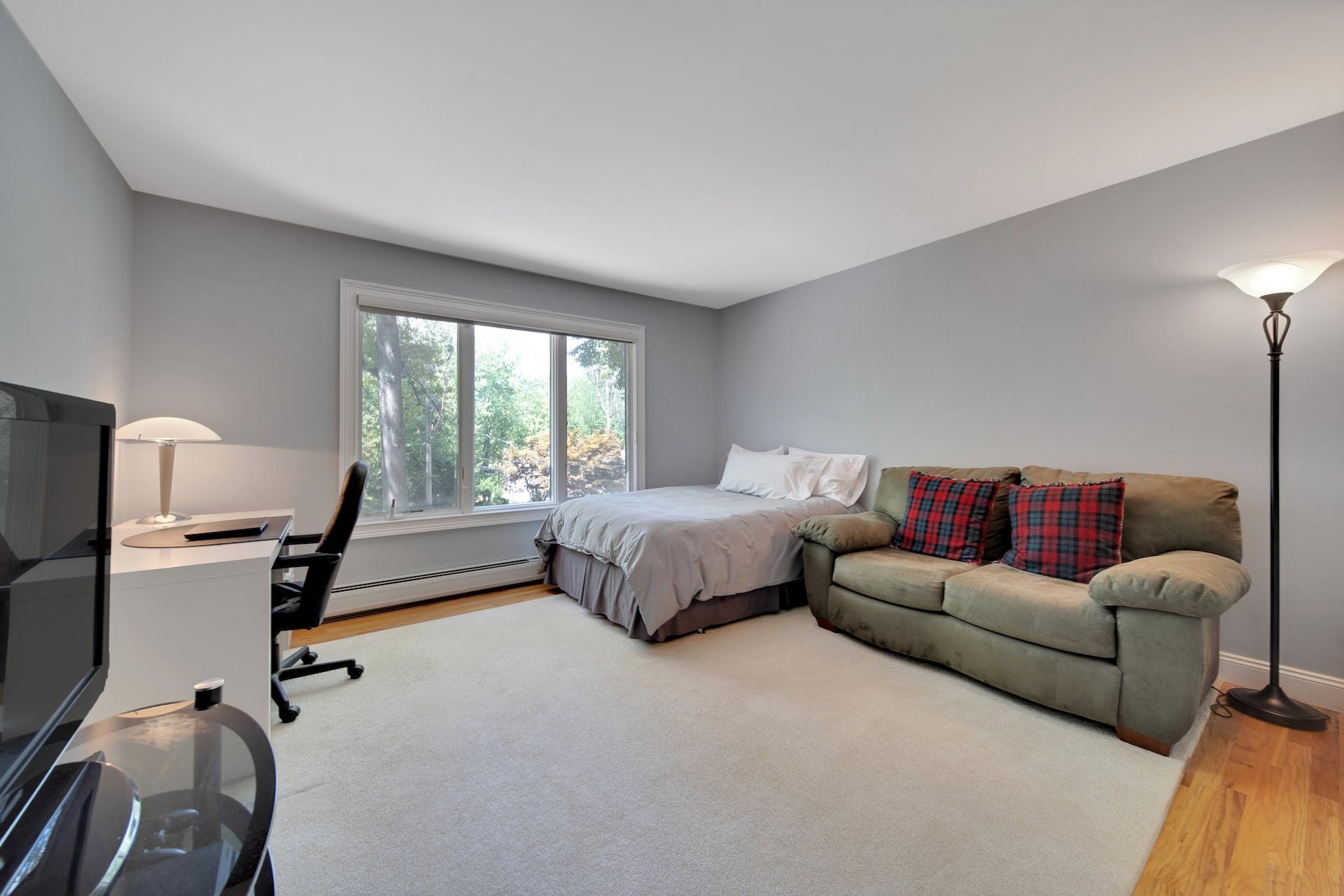 6 Maple Avenue