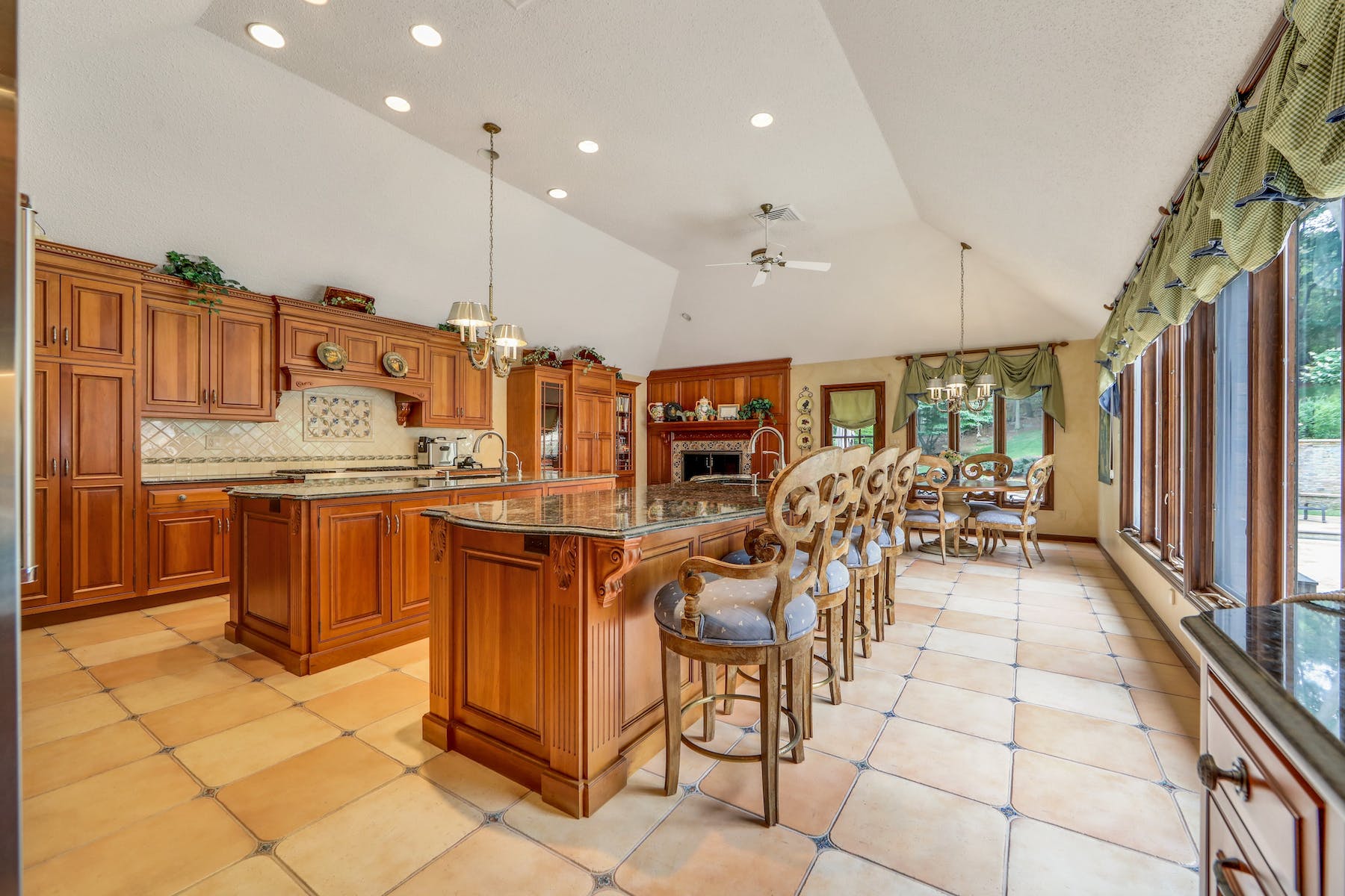 5 Glenwood Drive