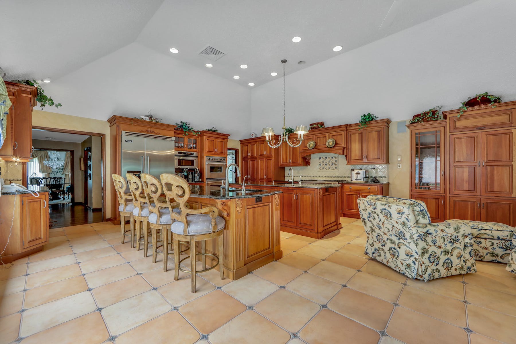 5 Glenwood Drive